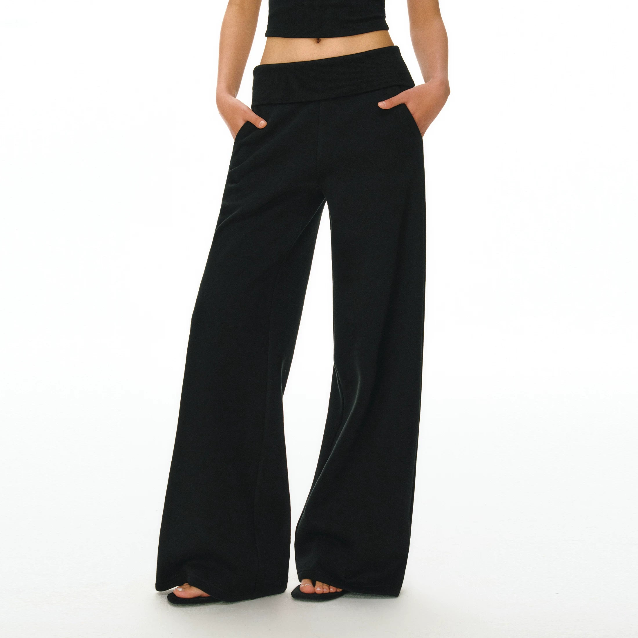 Ariseism Fleece Sweatpants