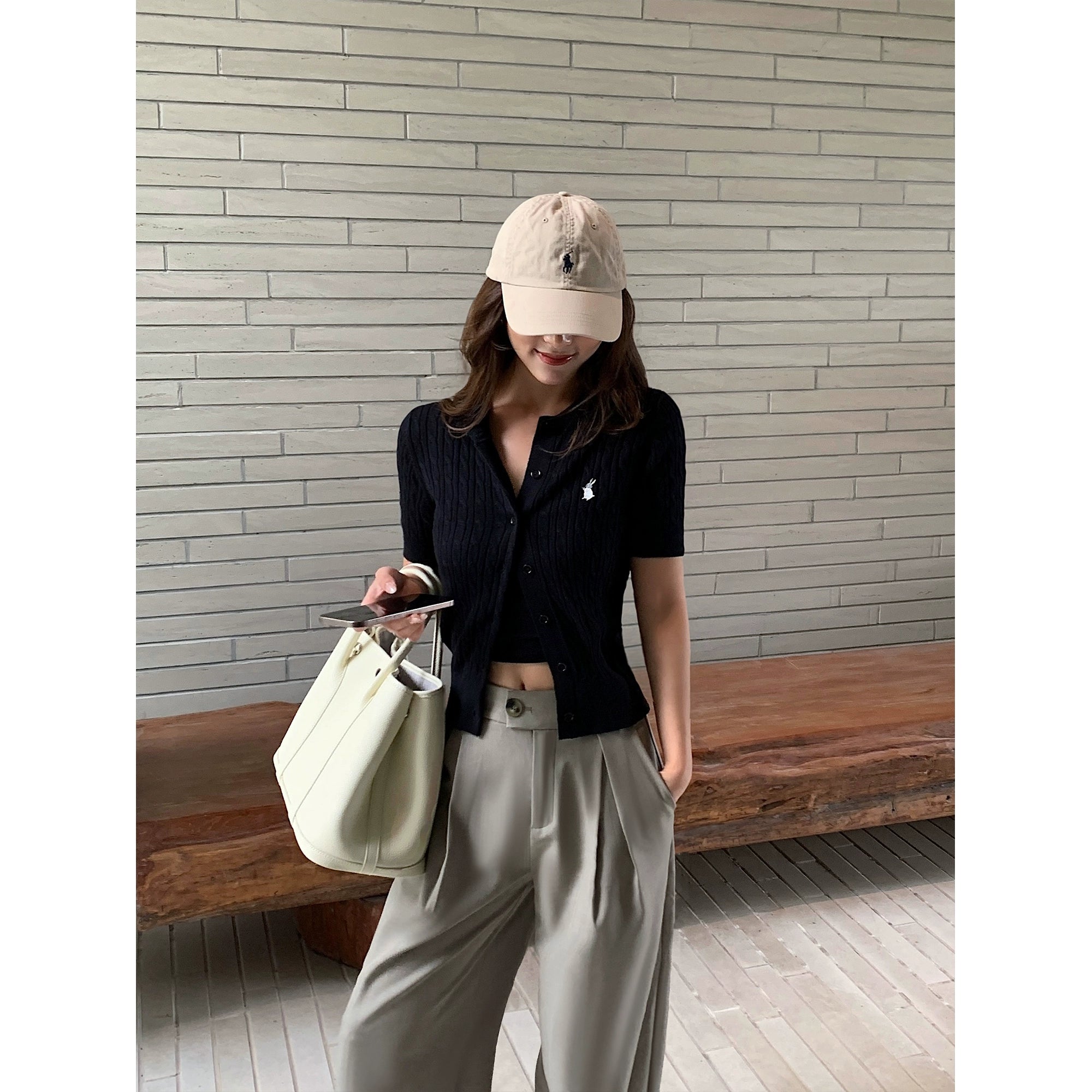 NEVA HU Embroidered Crew Neck Twist Short-sleeved Knitted Cardigan