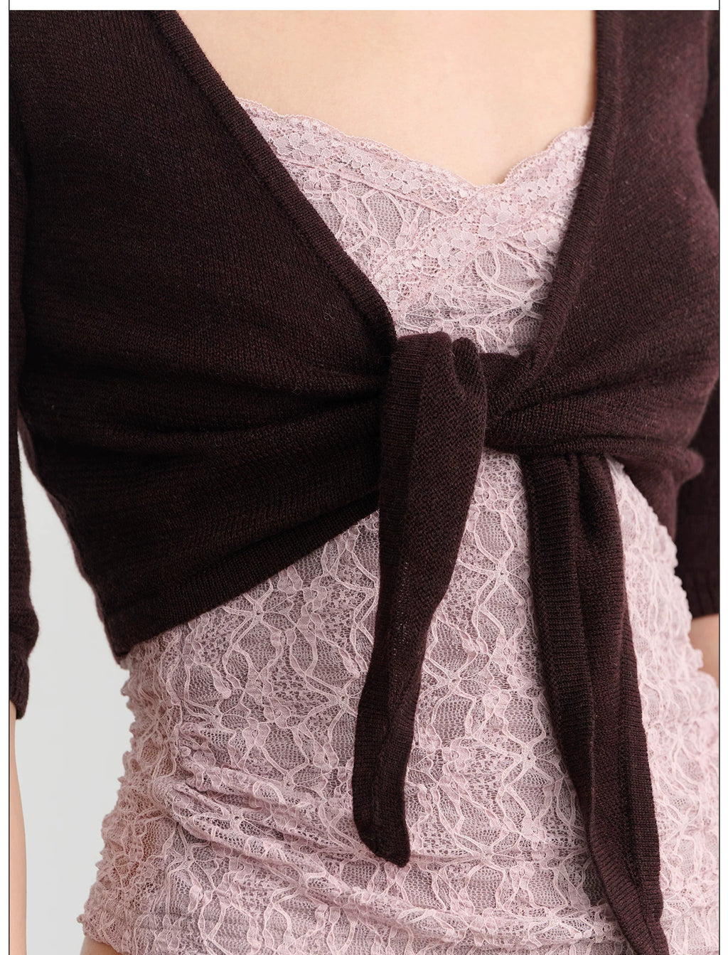 LINY LIBERTY Stretch-knit V-neck Strap-on Short Cardigan