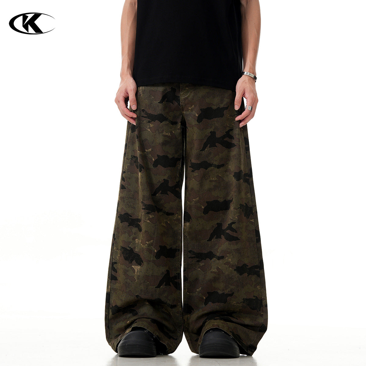 11KN Camouflage Tooling Slacks