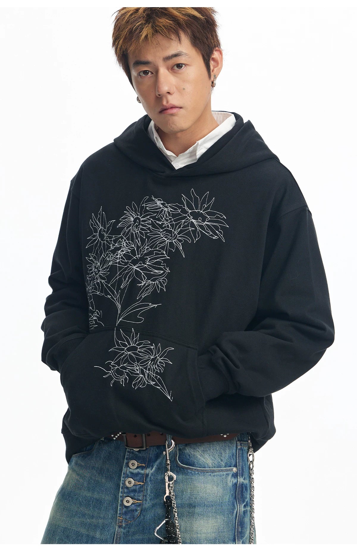 CoosRetro Line Embroidery Contrasting Hooded Sweater
