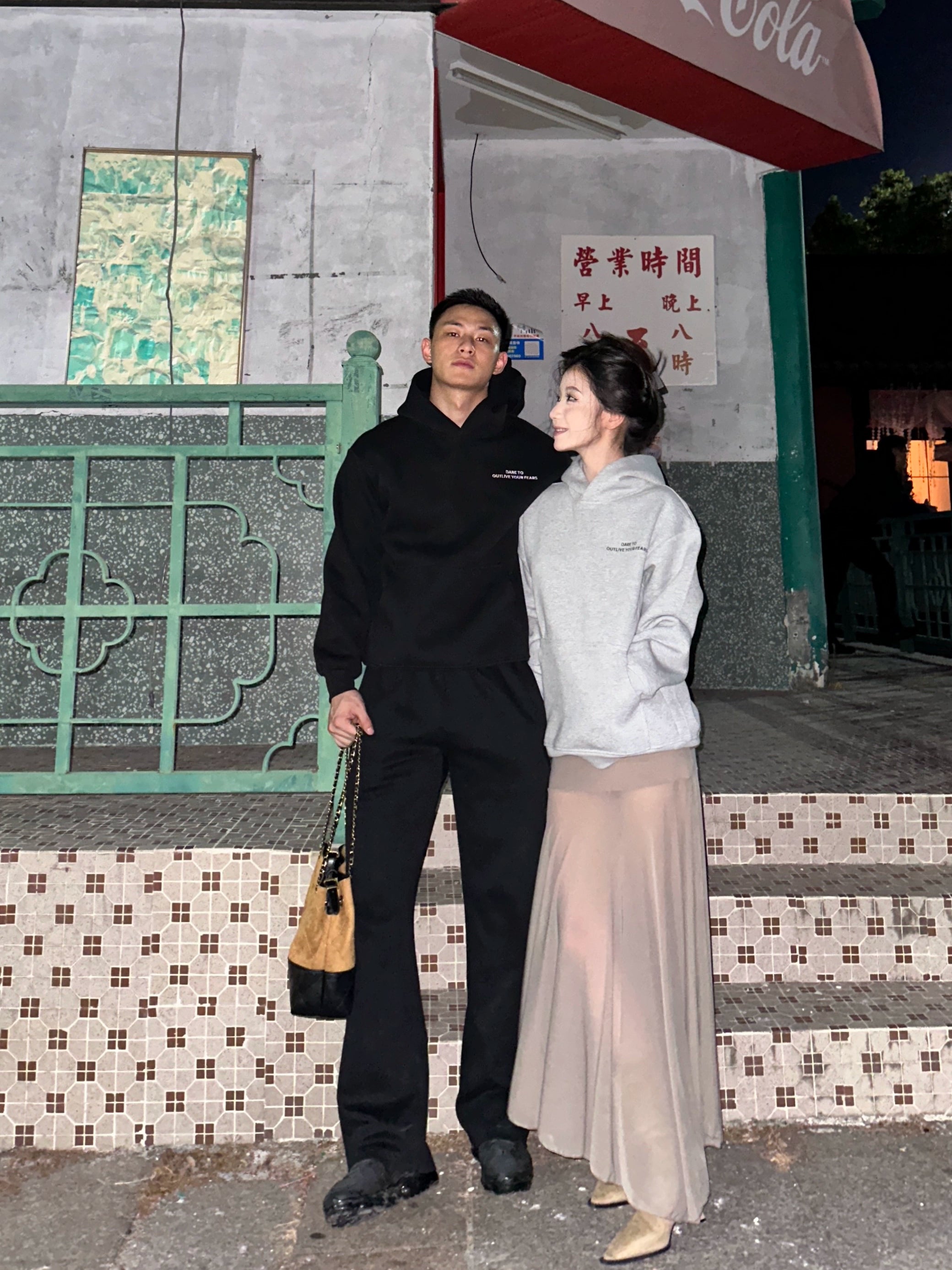 GTAL Three-dimensional Cut Embroidered Hooded Sweater