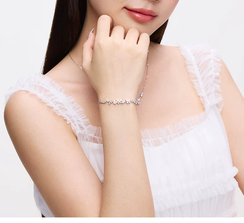 KADER Simple Premium Sparkling Butterfly Bracelet