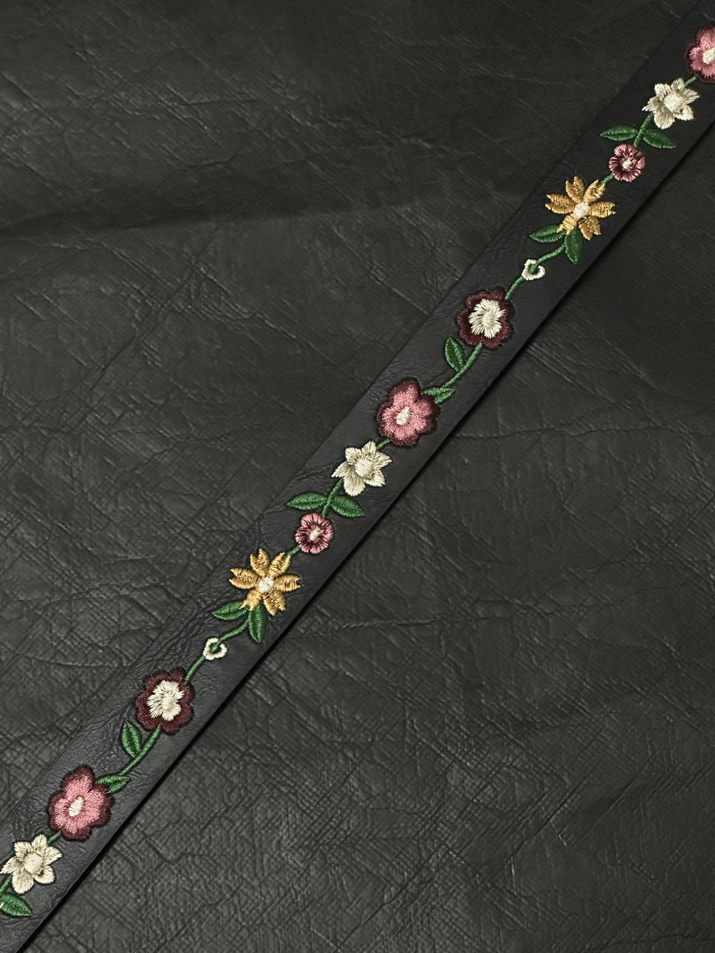 DPOL Embroidered Flower Cleanfit Medieval Belt