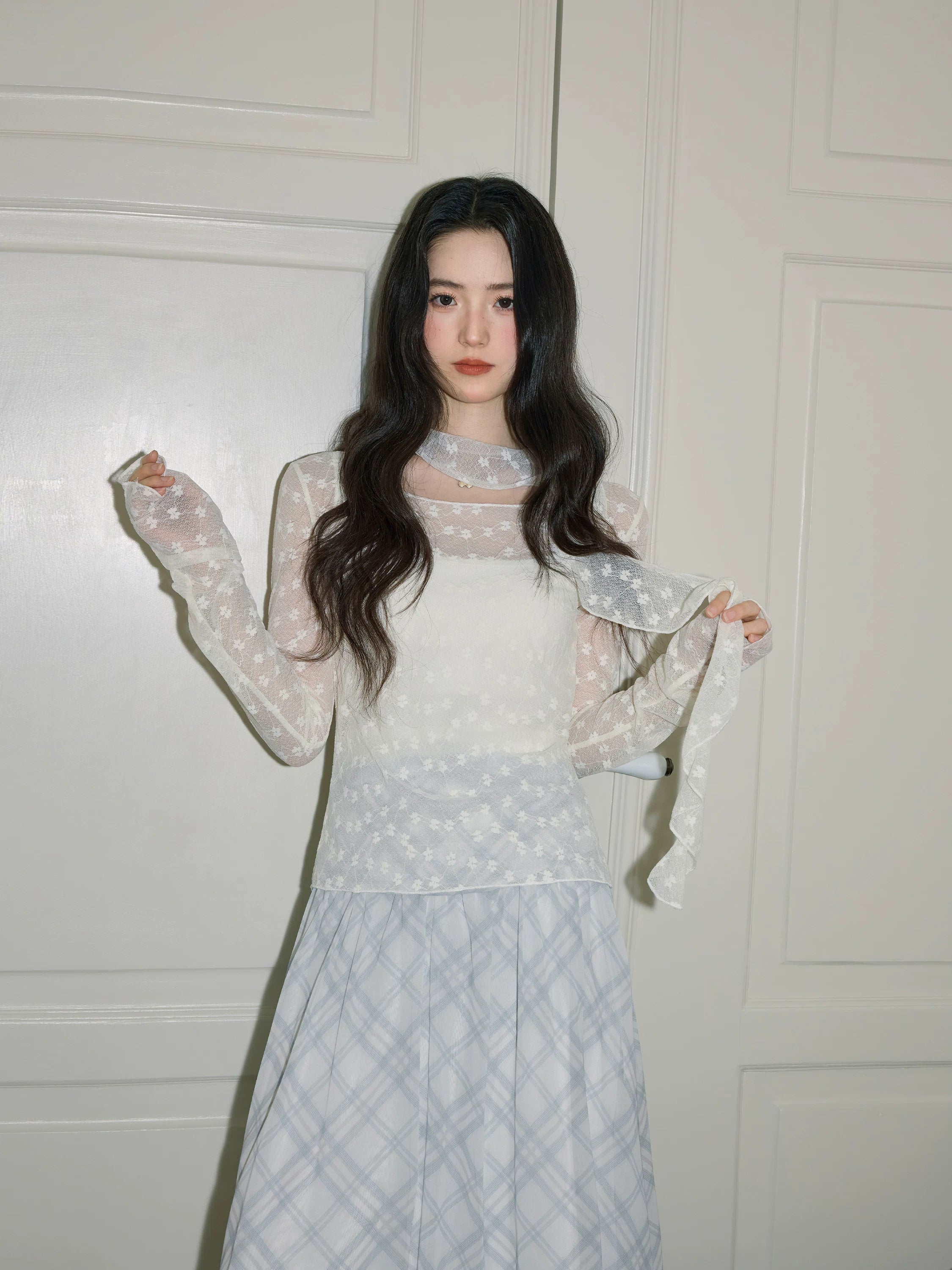 XUJING Lace Floral Slim Long Sleeves