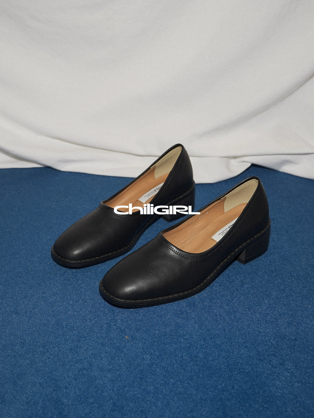 CHILIGIRL Retro Medium Heel Versatile One-pedal Shoes