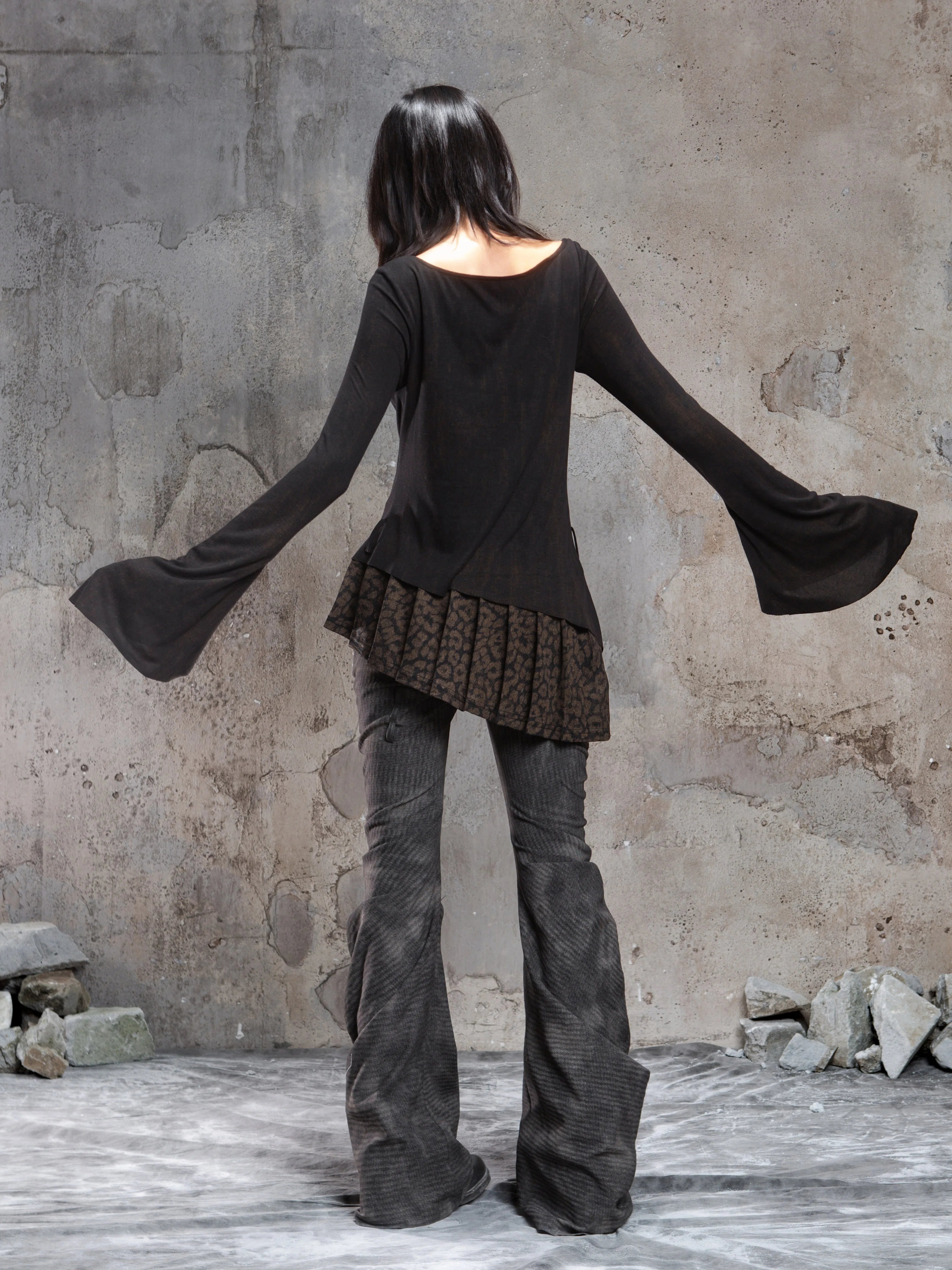 ARIADNAw Contrast Fake Two-piece Crew Neck Knitted Long Sleeves