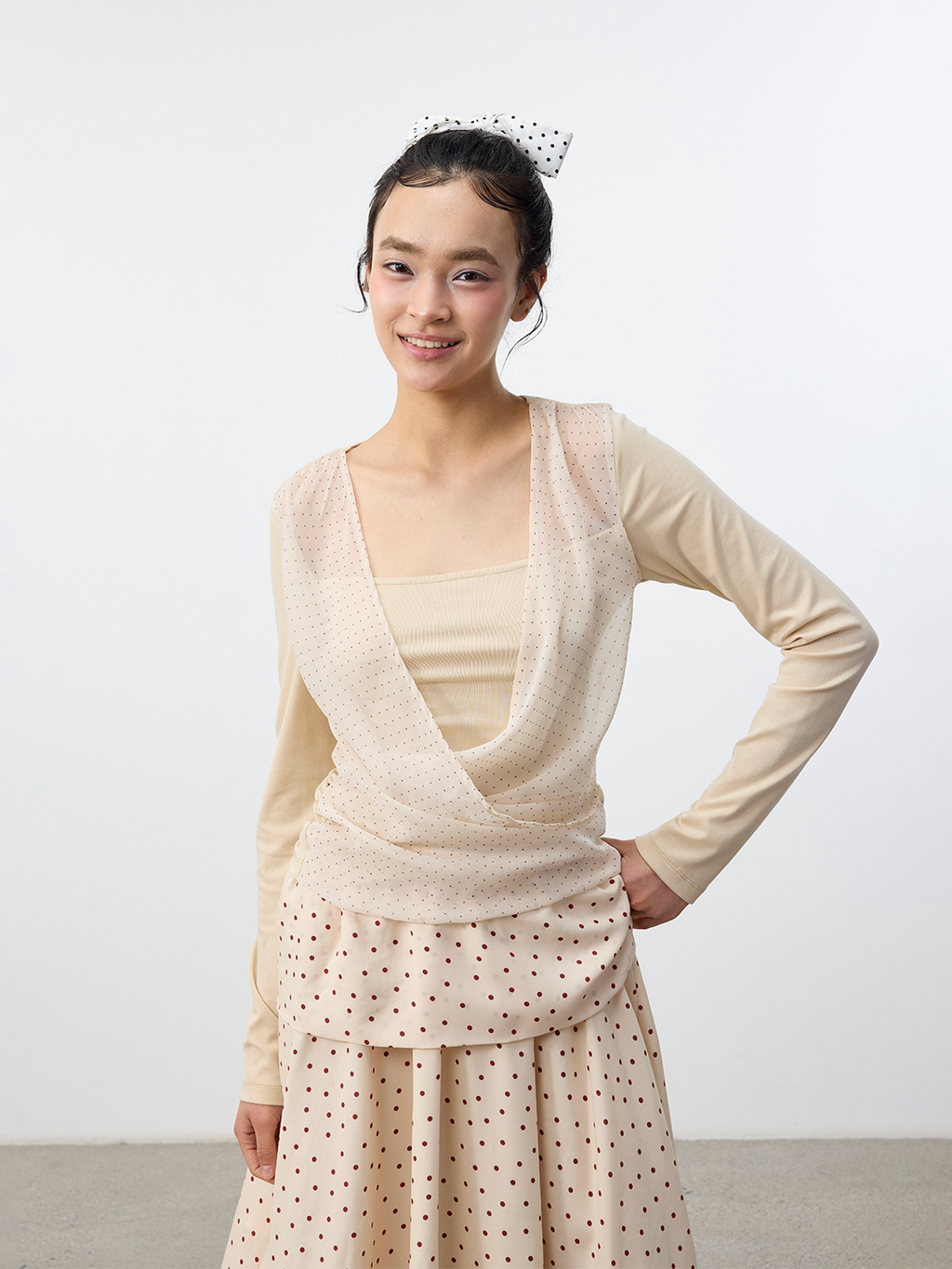 Set for life Polka dot fake two-piece knitted sweater