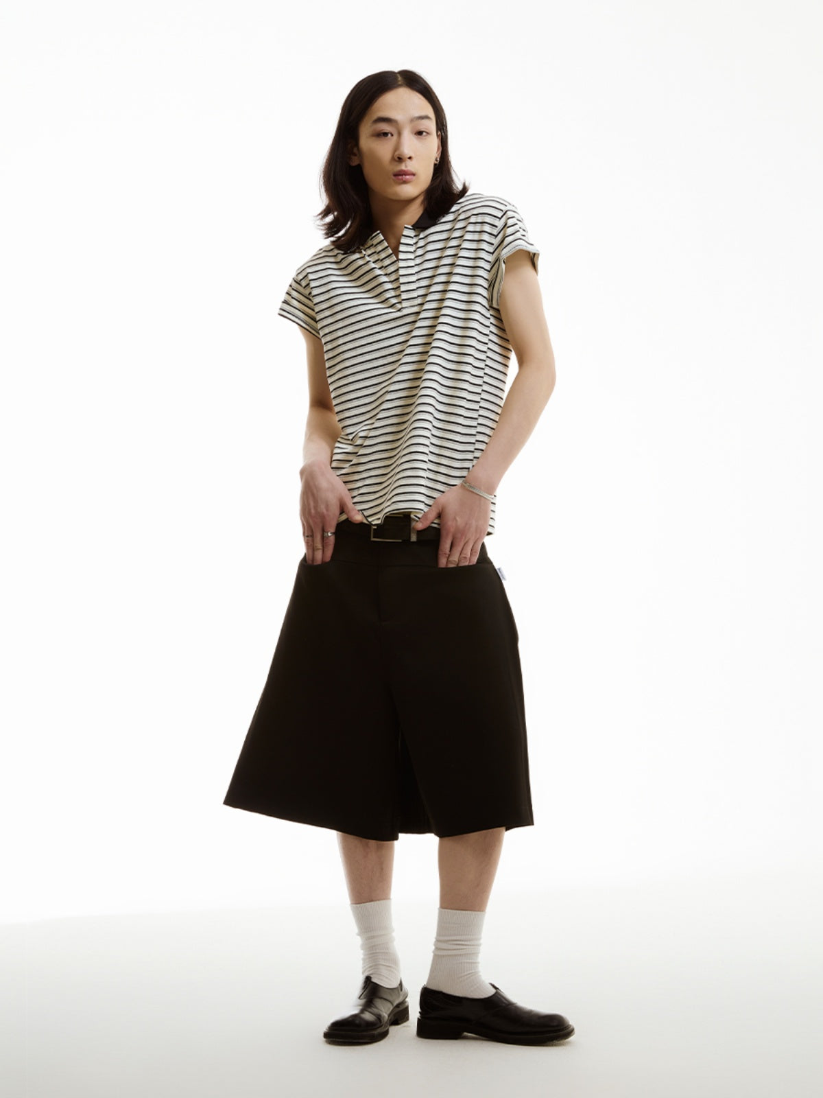 FUNKYFUN Contrast Pinstriped Lapel Tee
