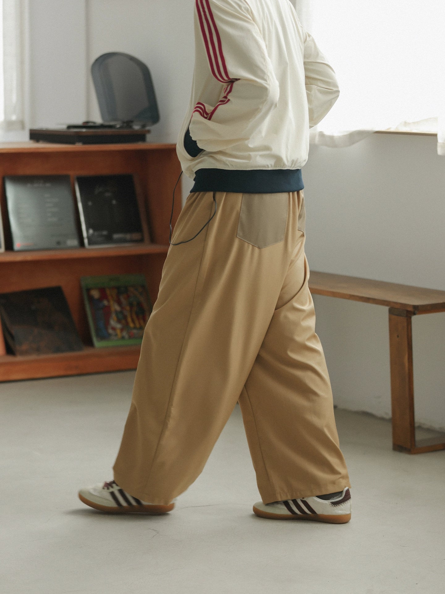 NOEARS Contrasting Stitching Elastic Waist Slacks