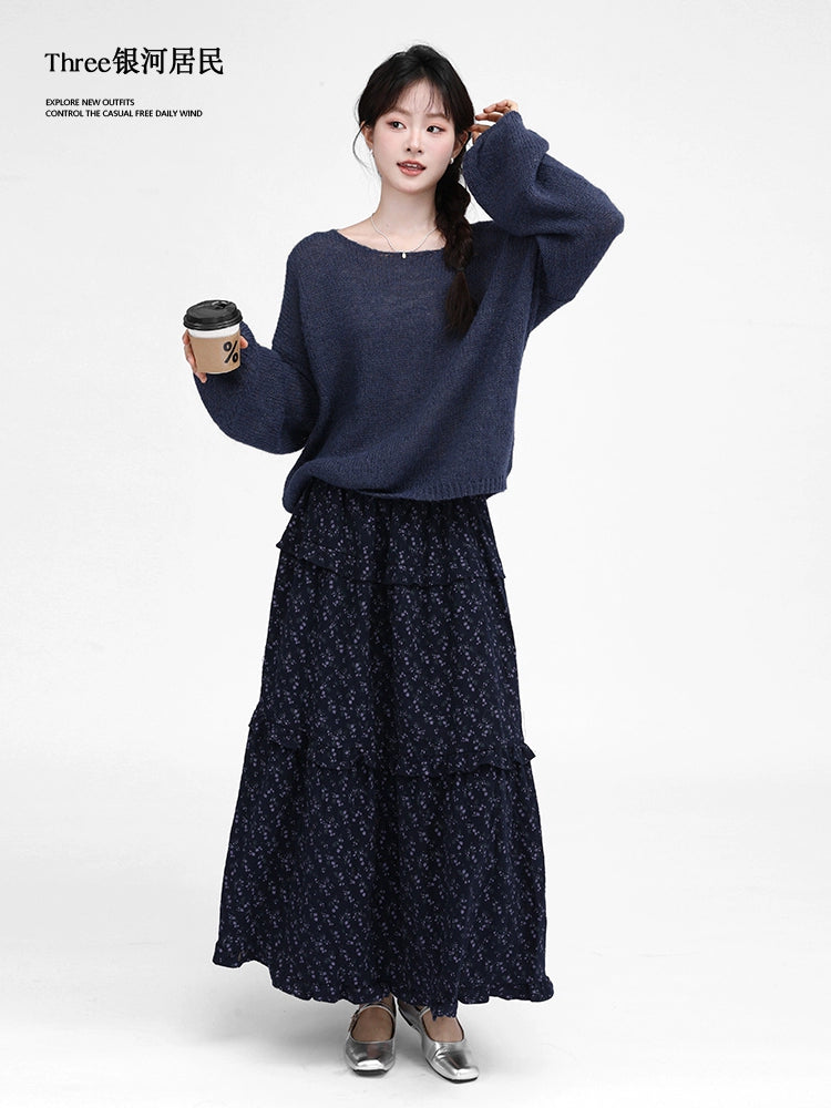 Three Gentle and Lazy Hollow Blouses