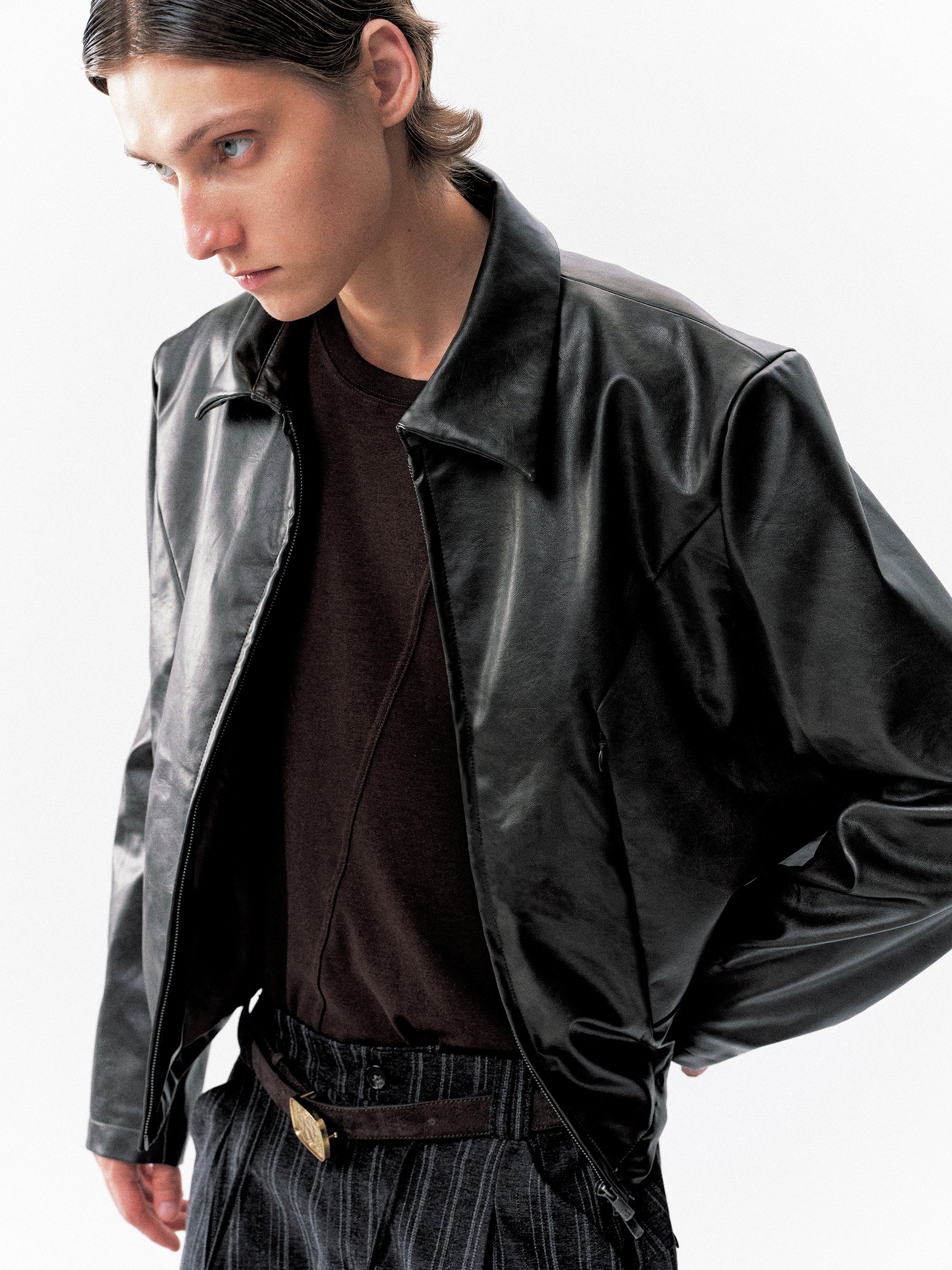 NOT UGLY Neatly Cut Side Zipper Front Shoulder Leather Jacket