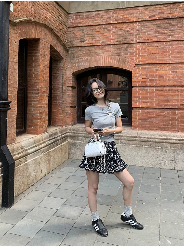 Pusumede Love Hollow Short Knitted Tee