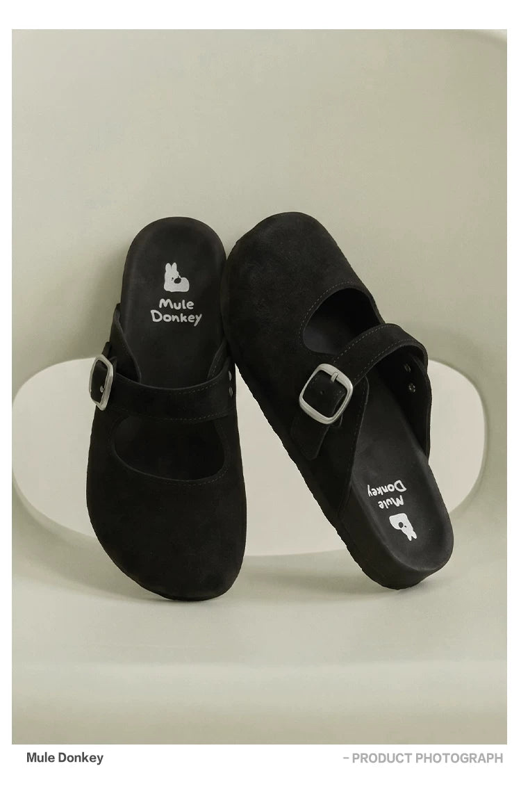 Donkey Wears A Thick-soled Half-pedal Slippers