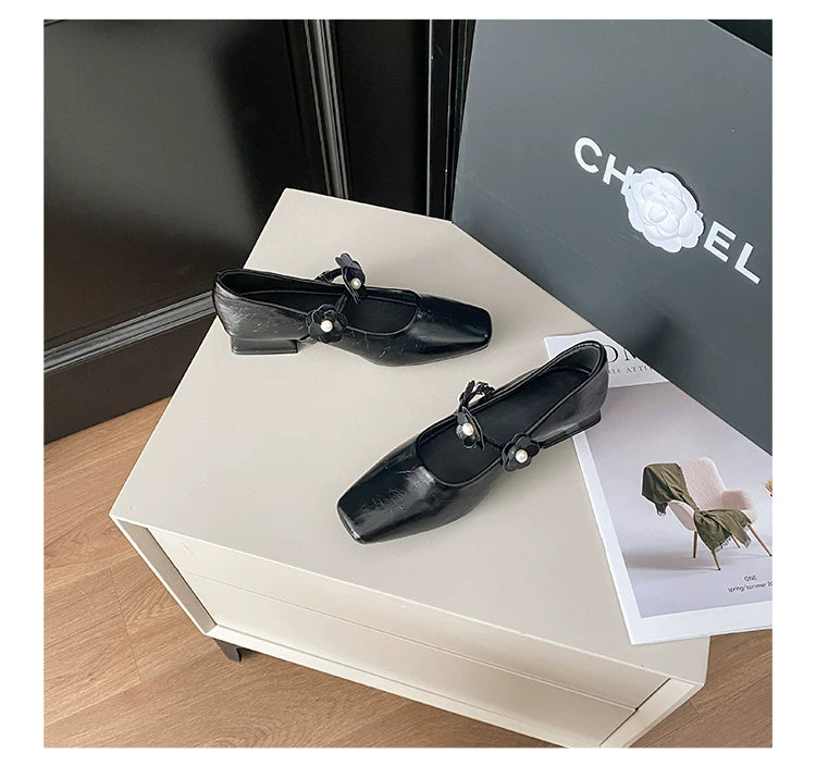 CHRNDXEE Flower Retro Soft Leather Thick Heel Light Mouth Single Shoes