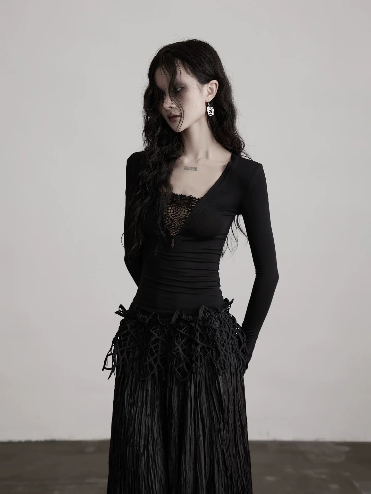 INDULGE Hollow Waist Slim Long Sleeves