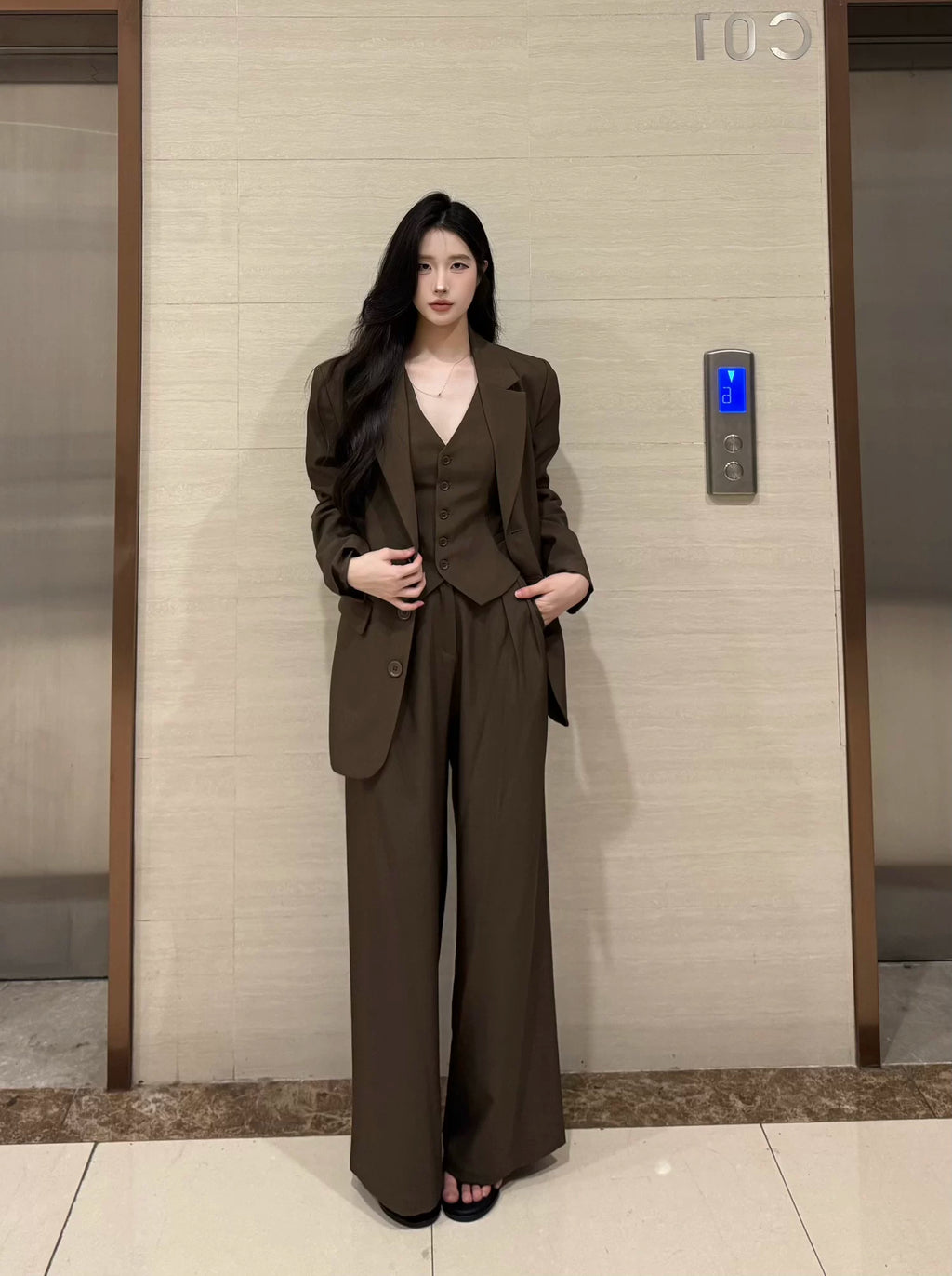 PANPANSTUDIO Simple Commuter Vest Wide-leg Pants Set