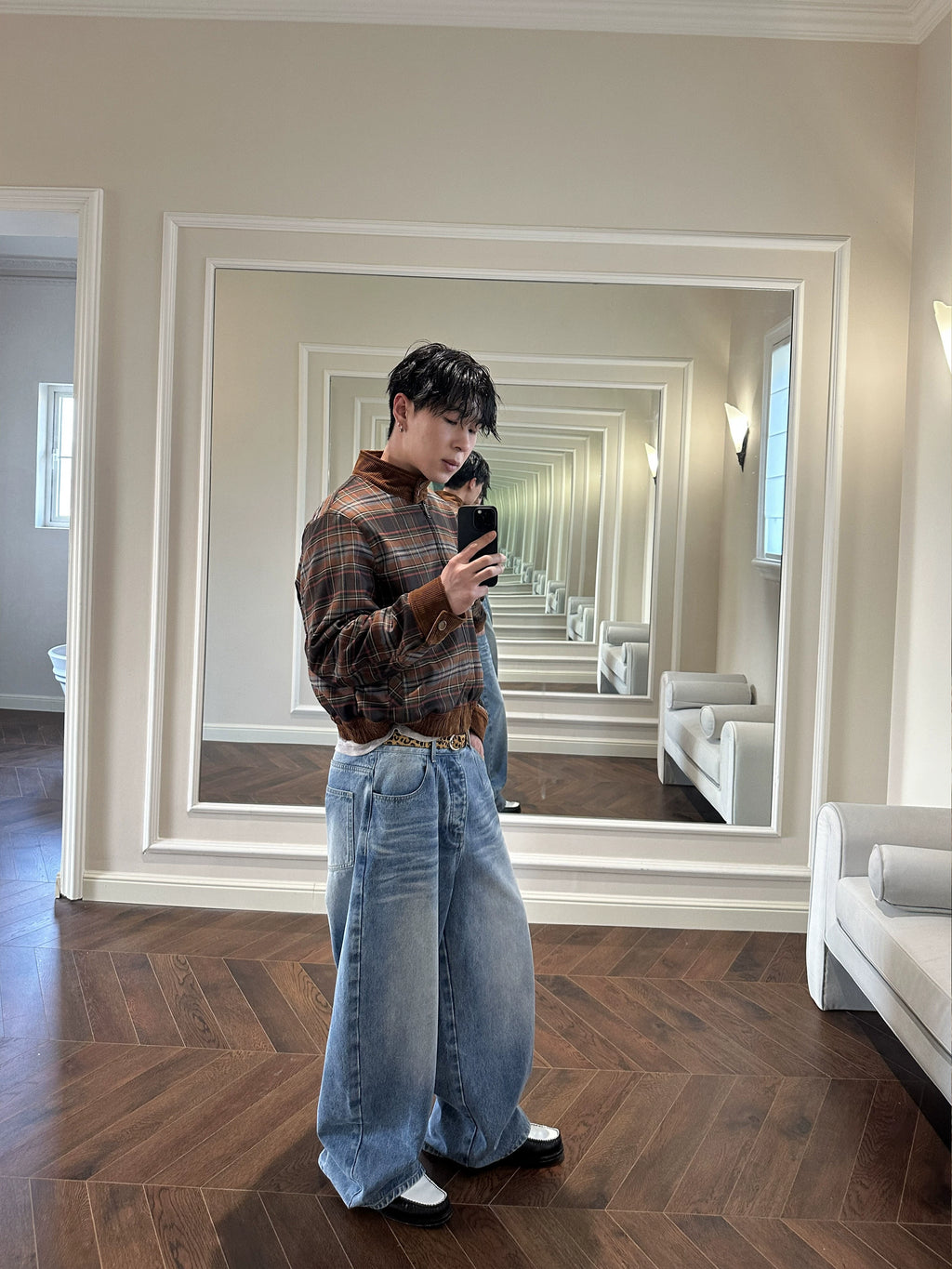 InsGale Blue Scimitar Silhouette Three-dimensional Washed Jeans