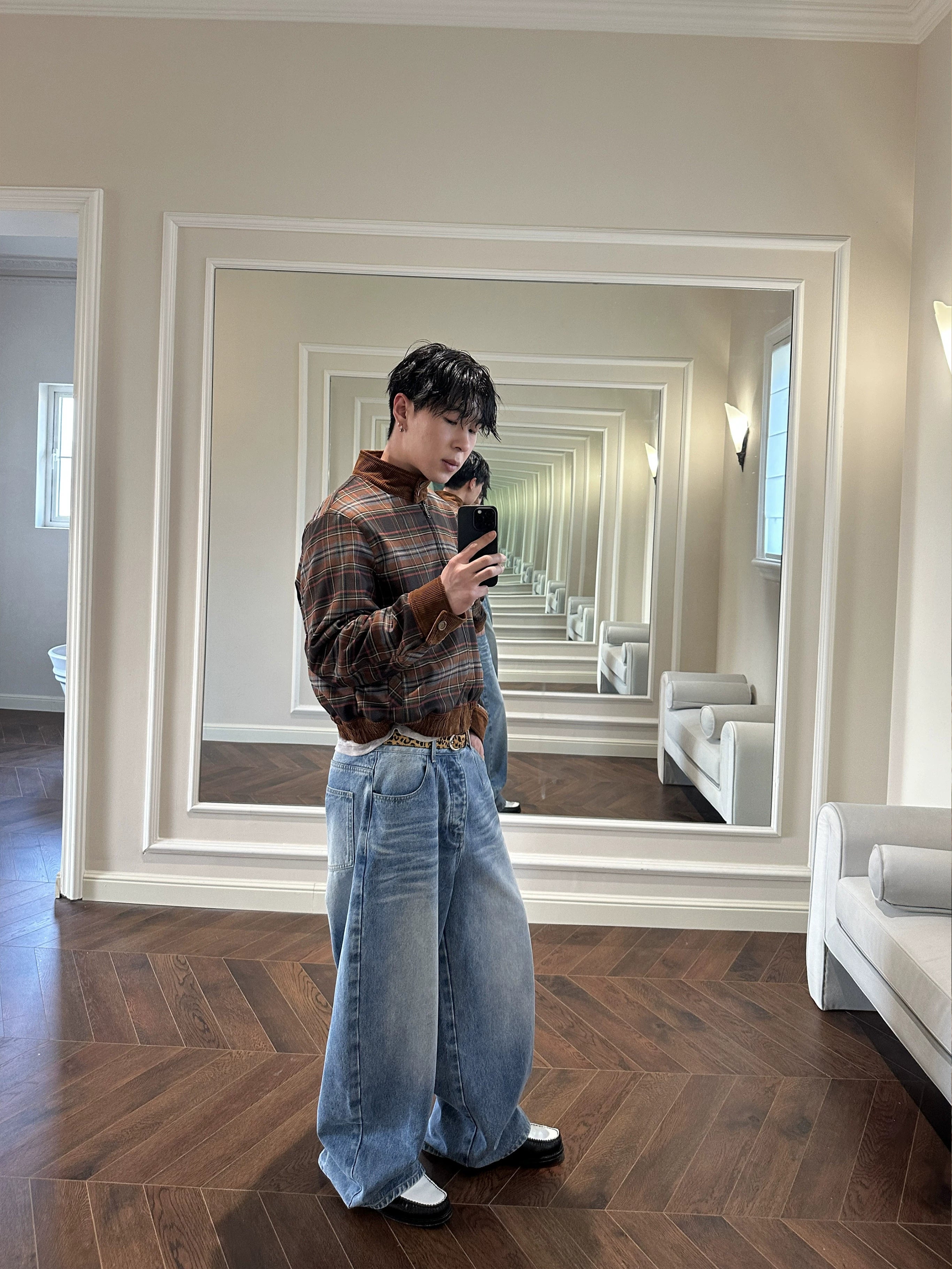 InsGale Blue Scimitar Silhouette Three-dimensional Washed Jeans