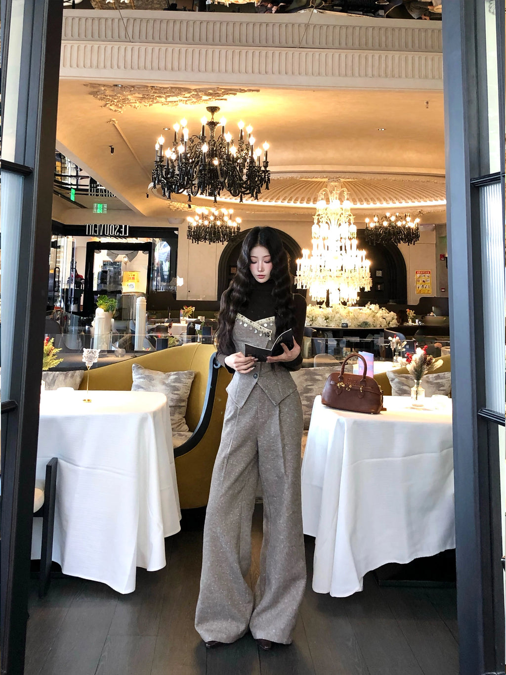 Barb Chill Lace Vest Suit Wide Leg Pants Suit