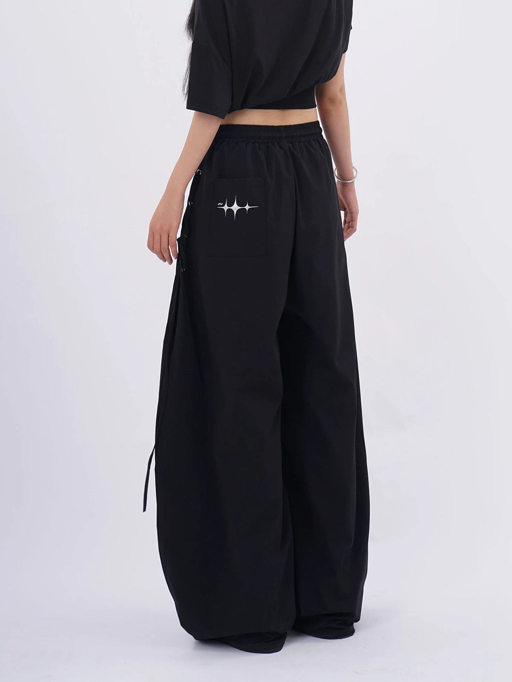 SAMUSAN Wide-leg Loose Drawstring Sweatpants