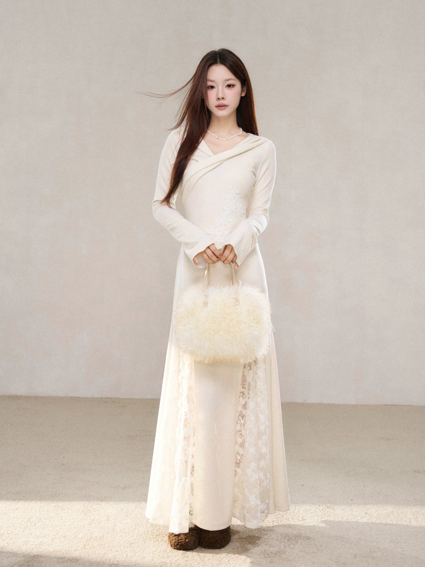 Wildberry Lace Stitching Waist Slim Dress