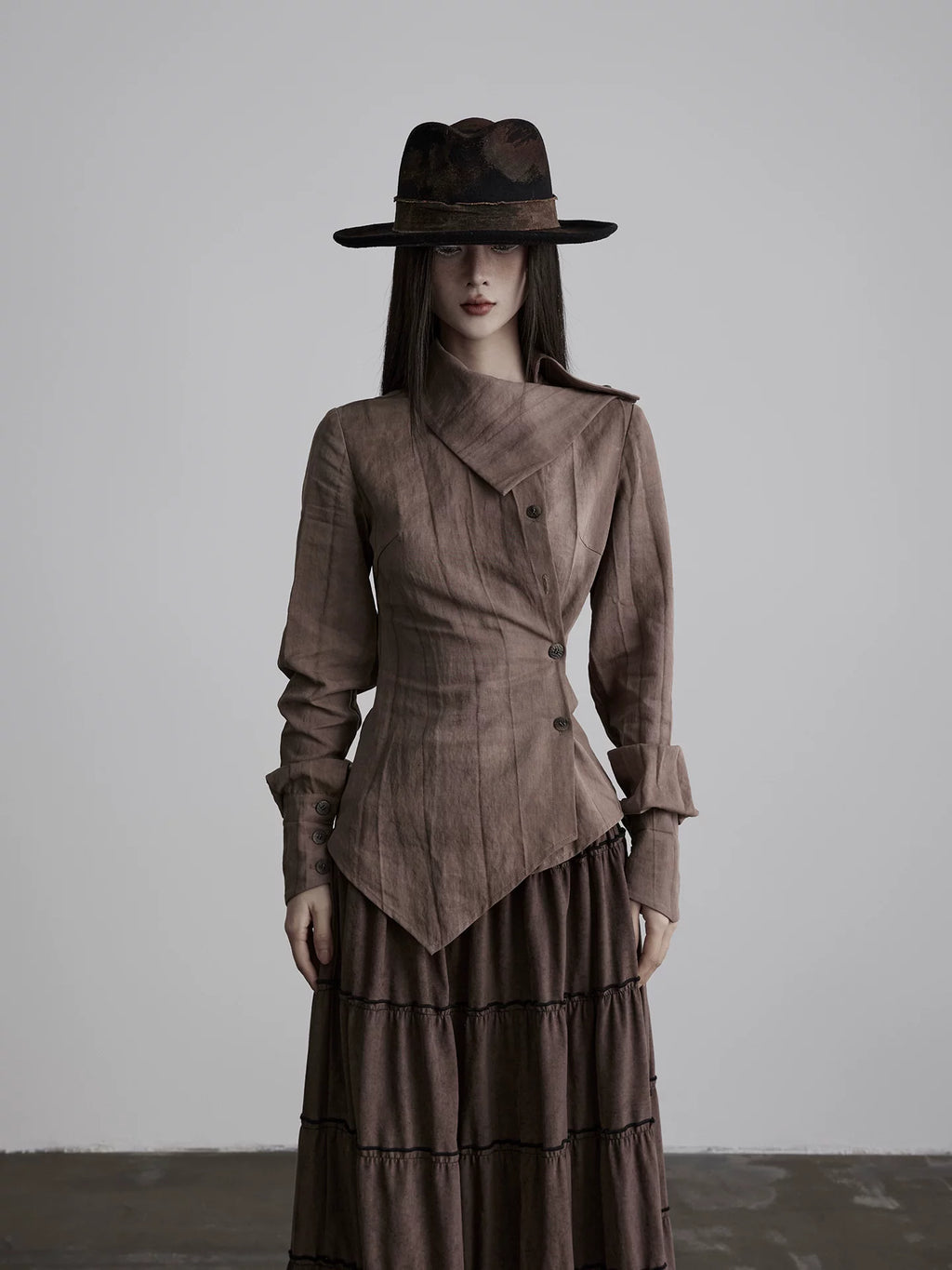 INDULGE Large Flip Collar Two Wear Hem Waist Shirt