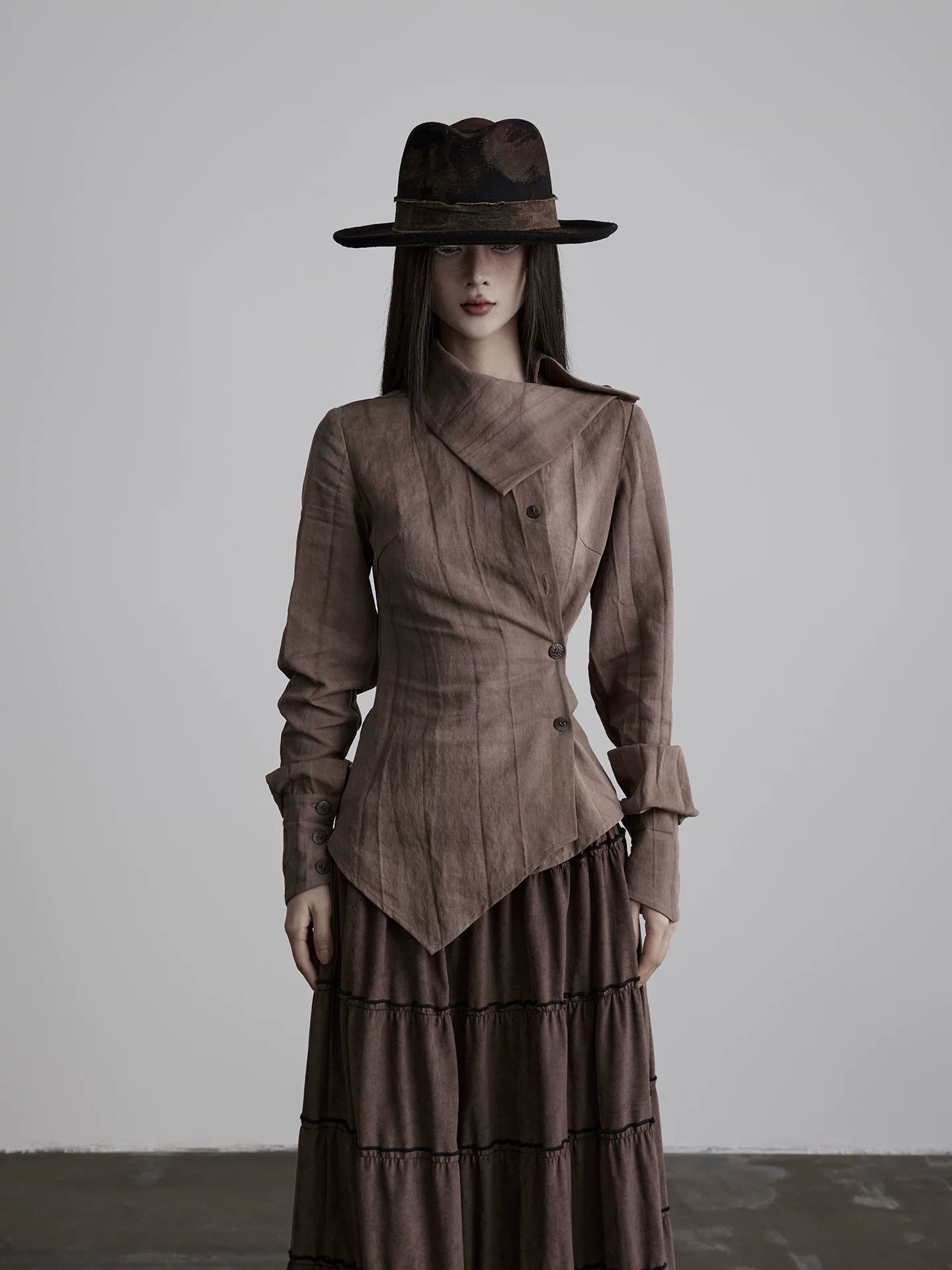INDULGE Large Flip Collar Two Wear Hem Waist Shirt