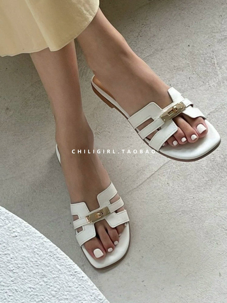 CHILIGIRL Metal Buckle Flat-bottomed Slippers
