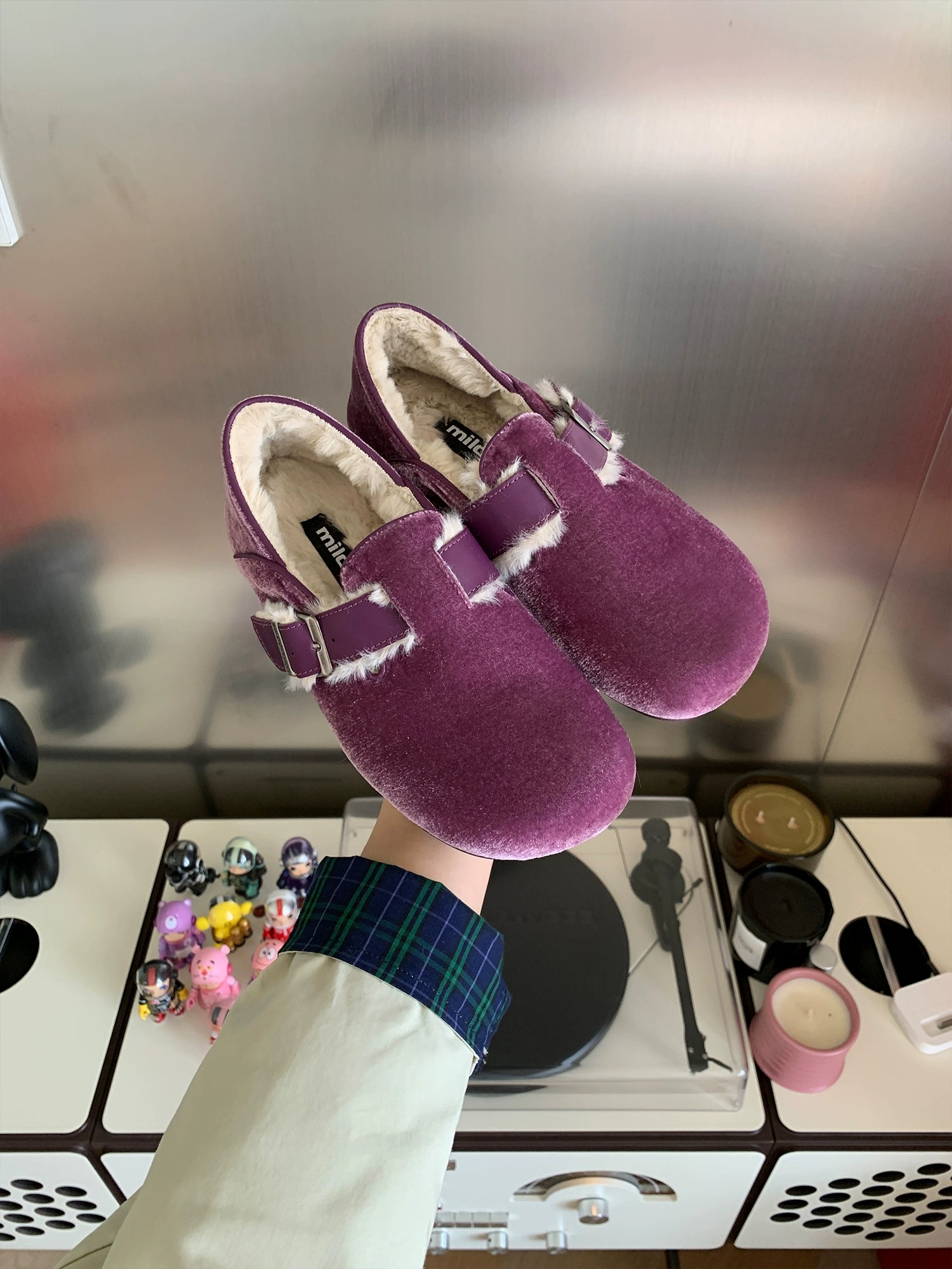 Milooey Retro Flat Leather Plush Shoes