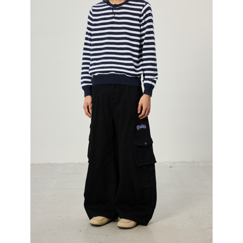 BTSG Vintage Embroidered Multi-pocket Cargo Pants