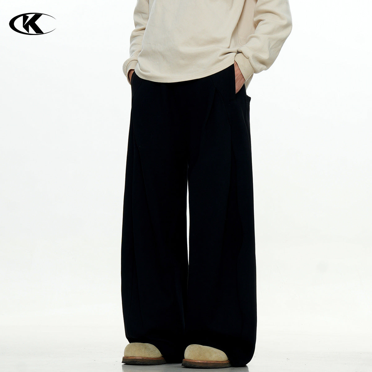 11KN Retro Straight Scimitar Sweatpants