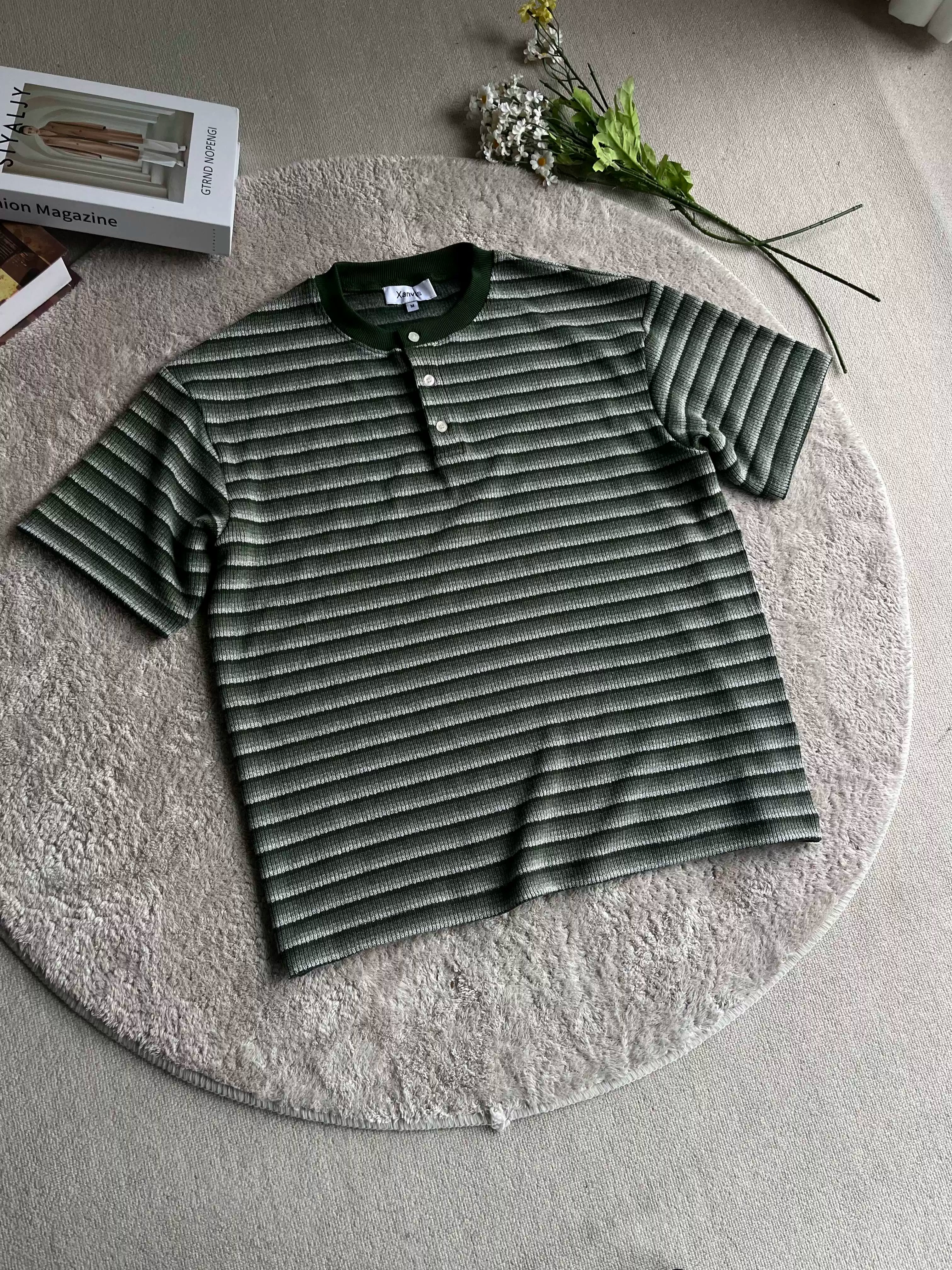 Xanvas Stripes Gradual Change Henry Collar Tee