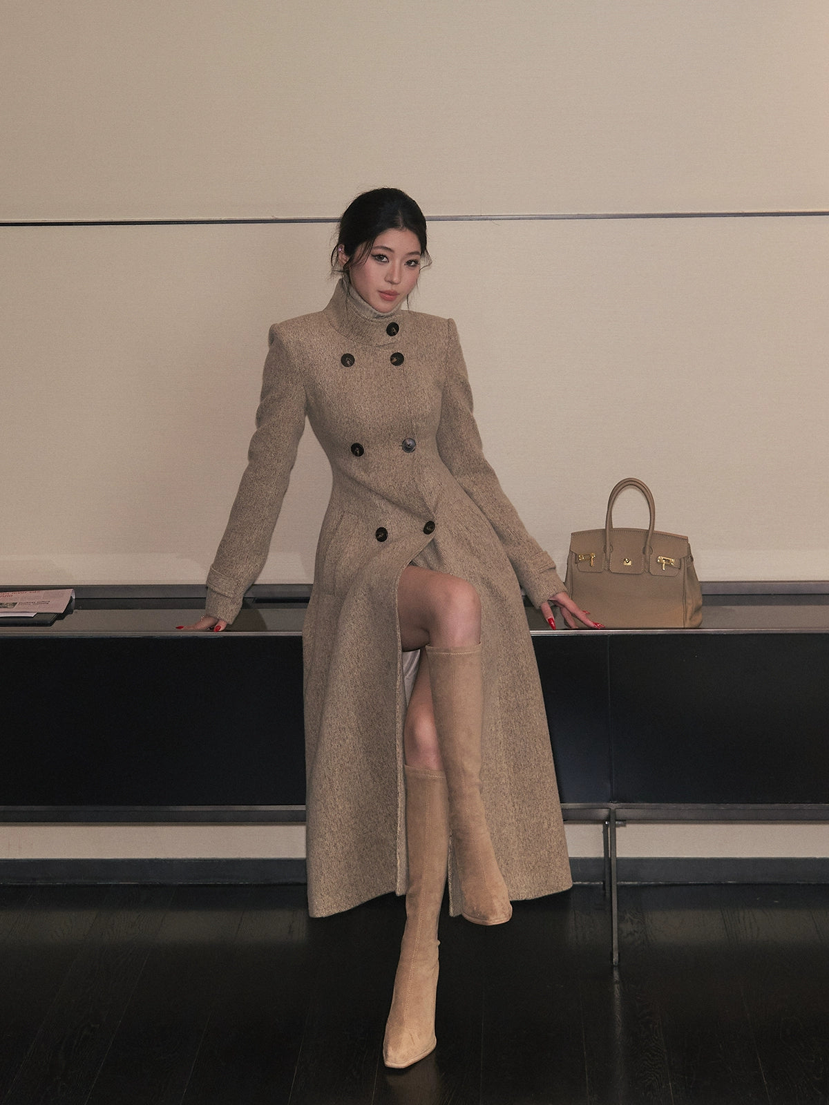 LLROGE Waist Medium and Long Over-knee Temperament Stand-up Collar Woolen Coat