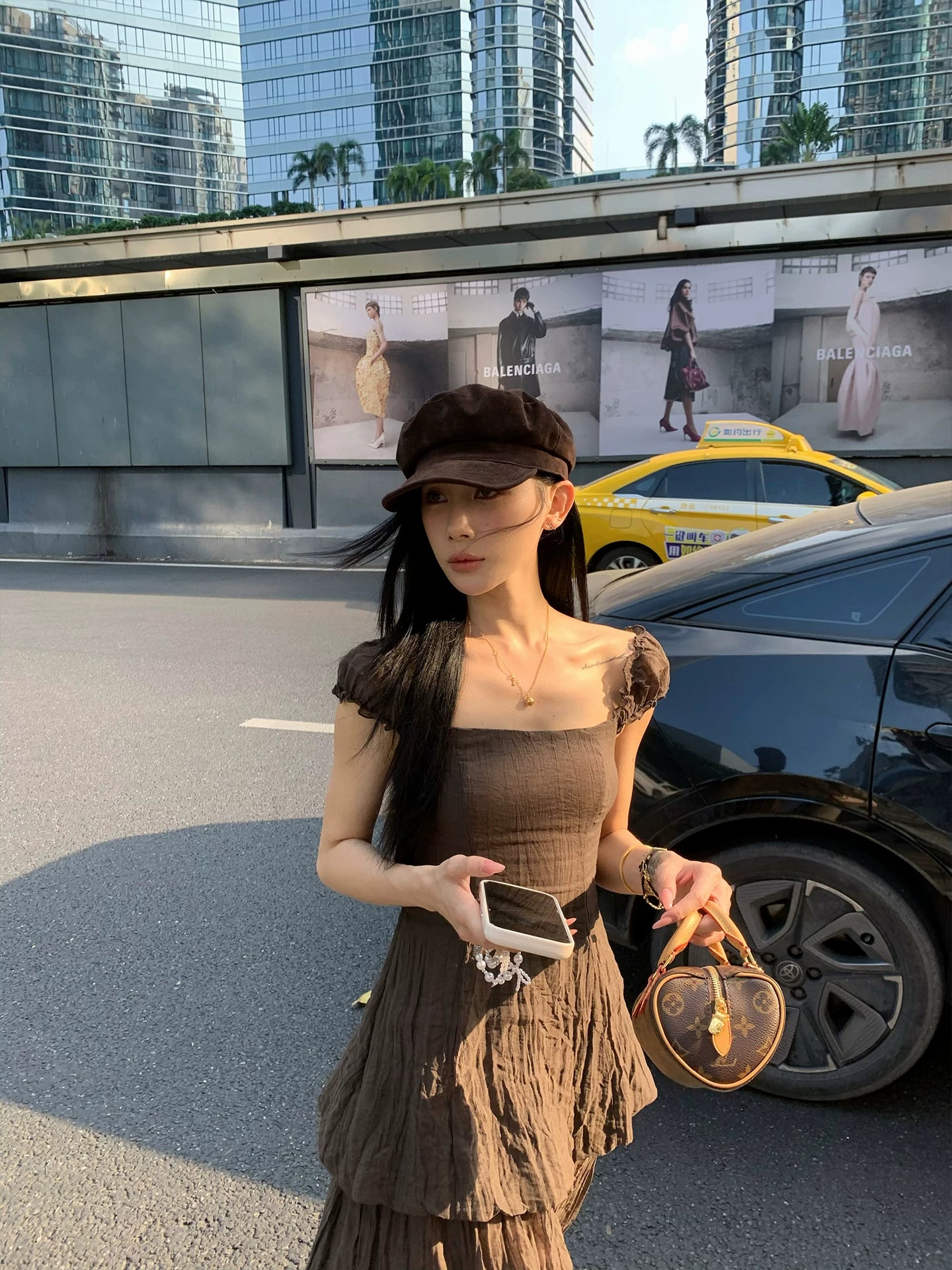 YOUNG KYLIN Square Neck Pendulum Pleated Dress