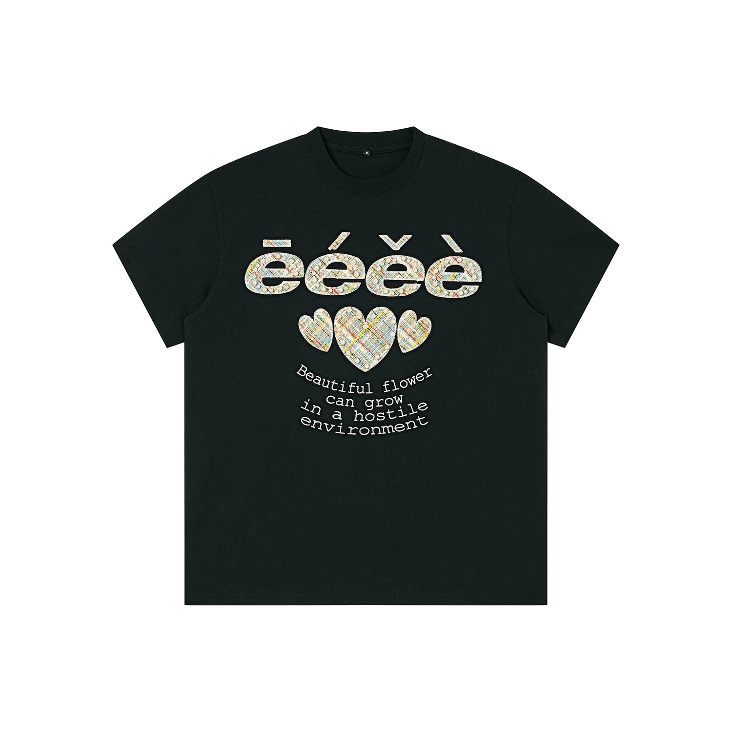 EeeeArtmonster Love Patch Pearl Beads Letter Tee