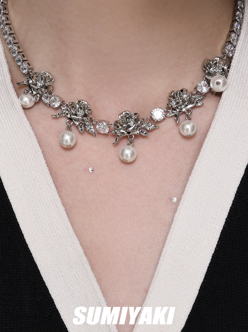 SUMIYAKI Full Diamond Rose Premium Necklace