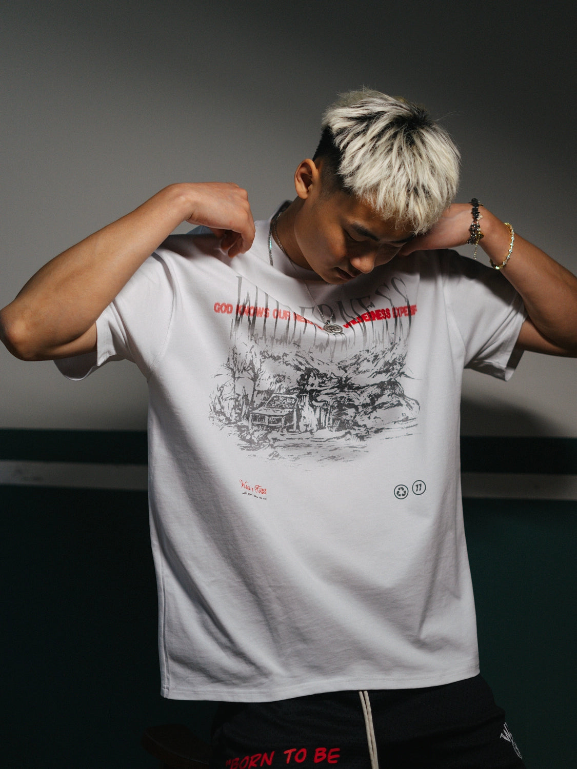 WildX Loose Small Neckline Tee