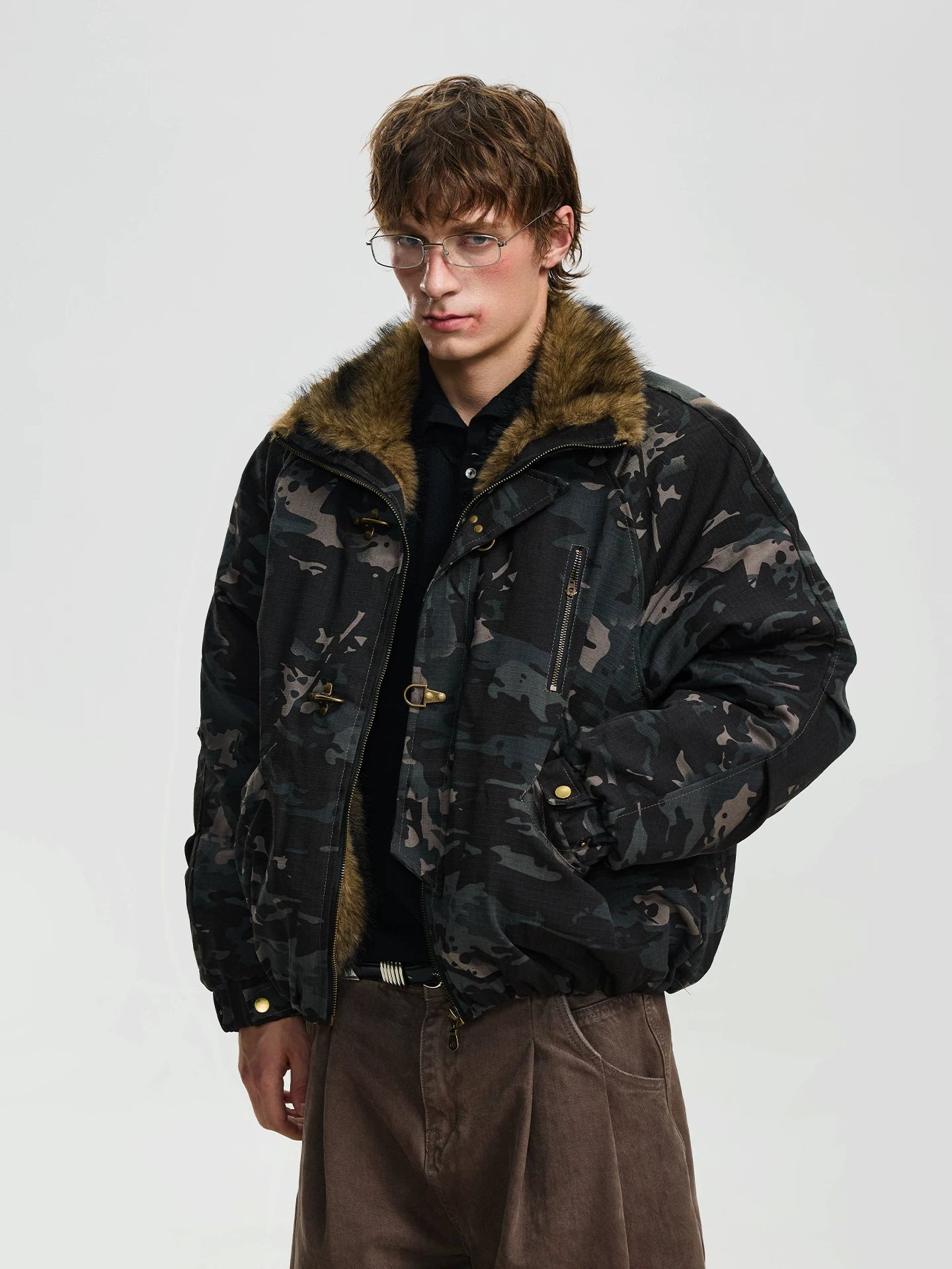 BTSG retro buckle camouflage fur collar thermal cotton jacket