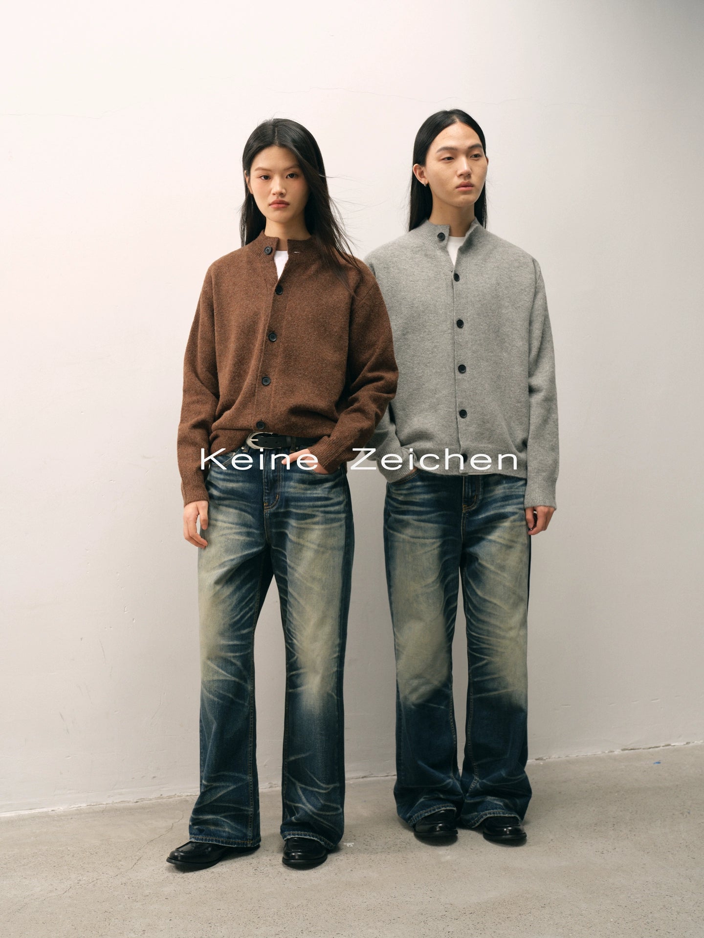 NO LOGO Knitted Button-up Neck Cardigan Sweater