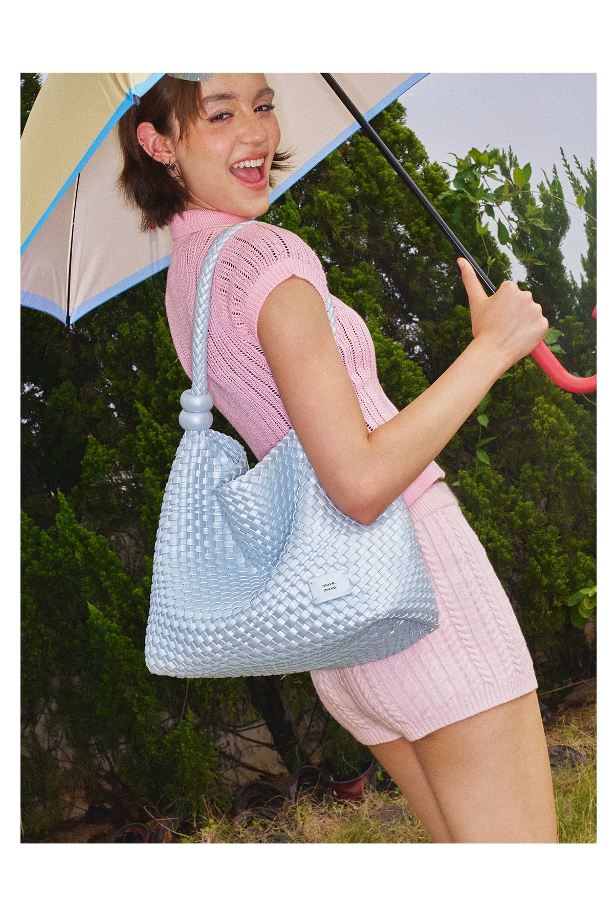 Muva Woven Large Capacity Shoulder Bag
