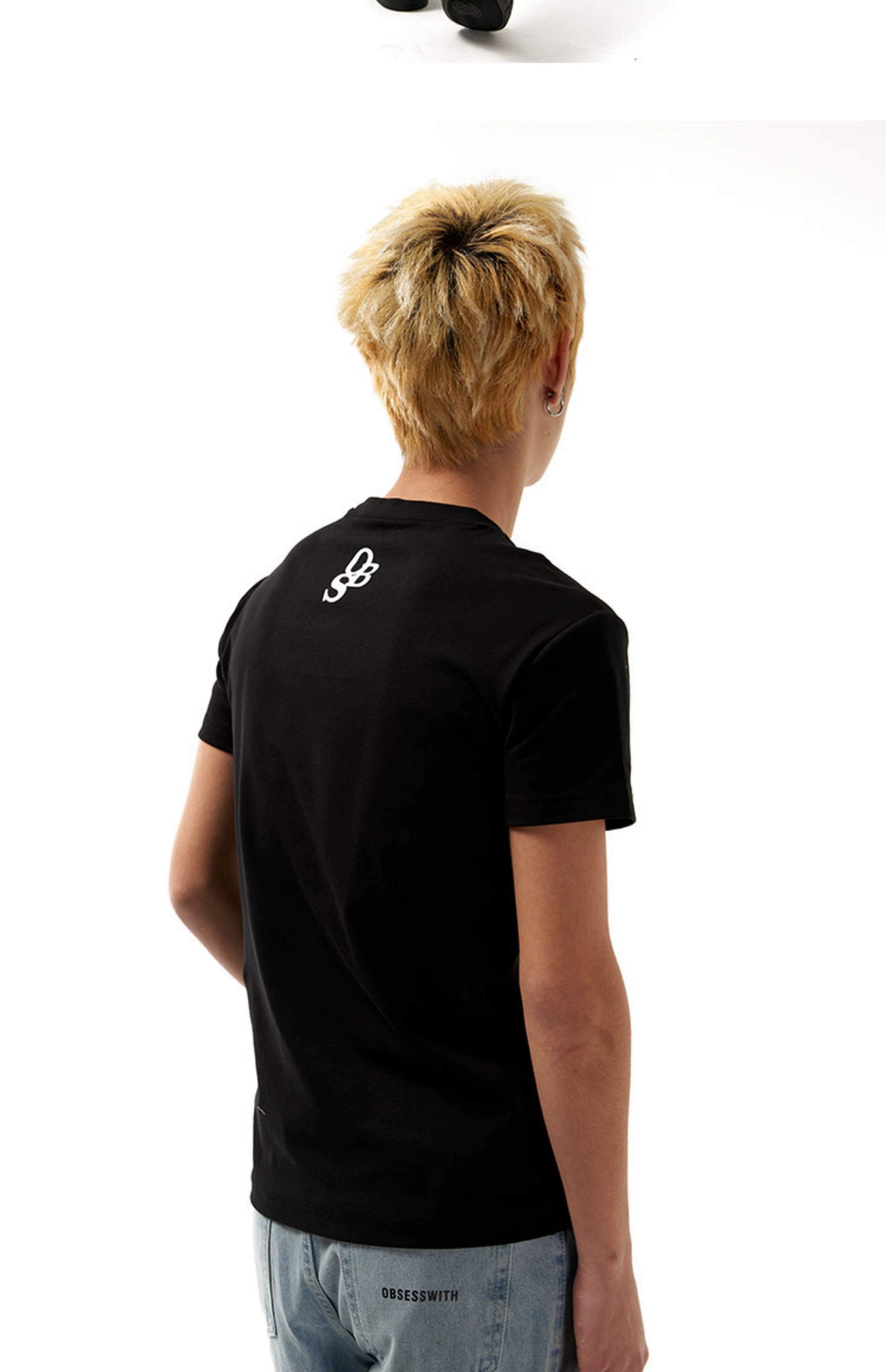 OBSESSWITH Basic Crew Neck Tee