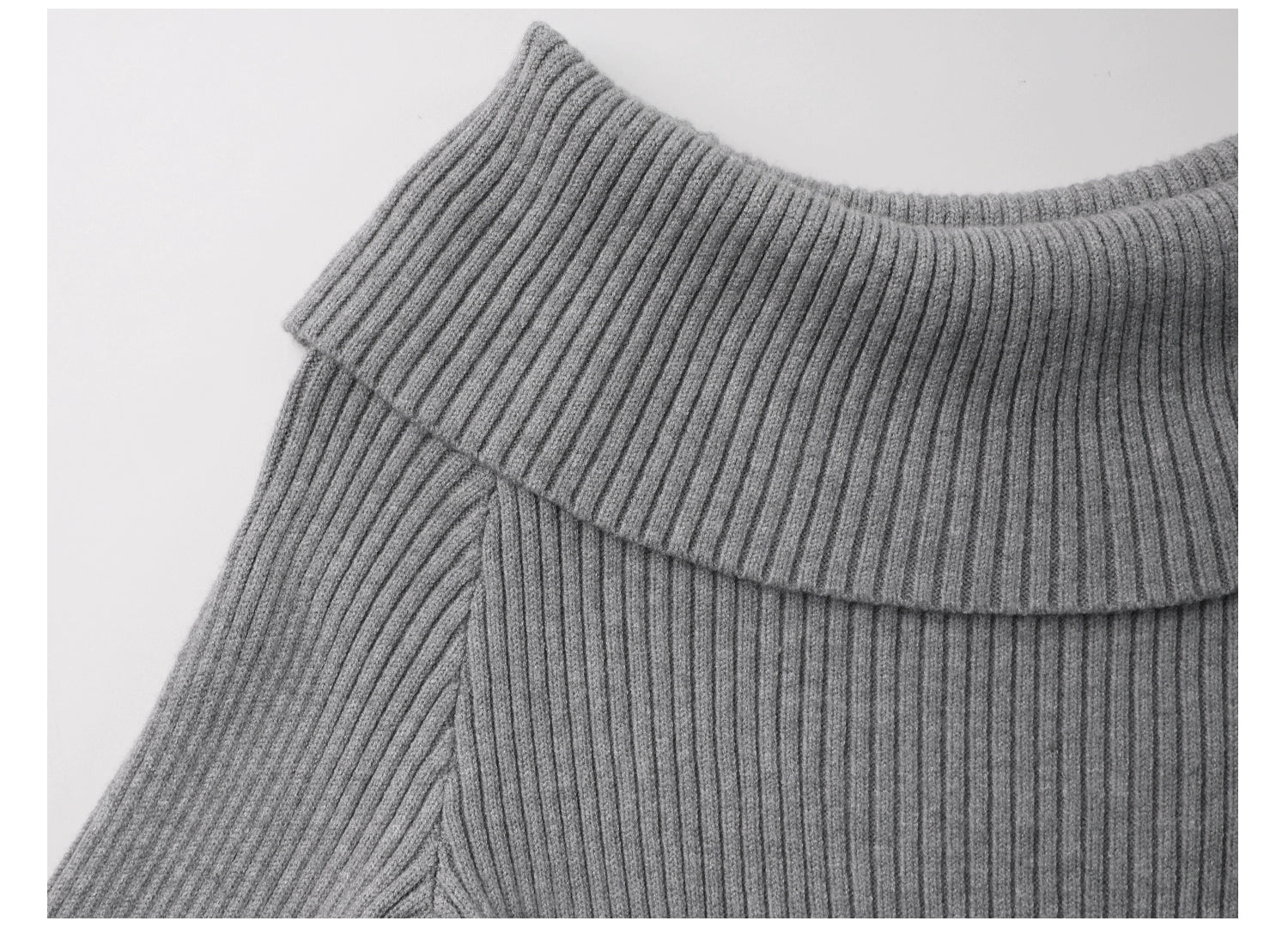 EIGHTHMONTH One-word Shoulder Slim-fit Knitted Sweater