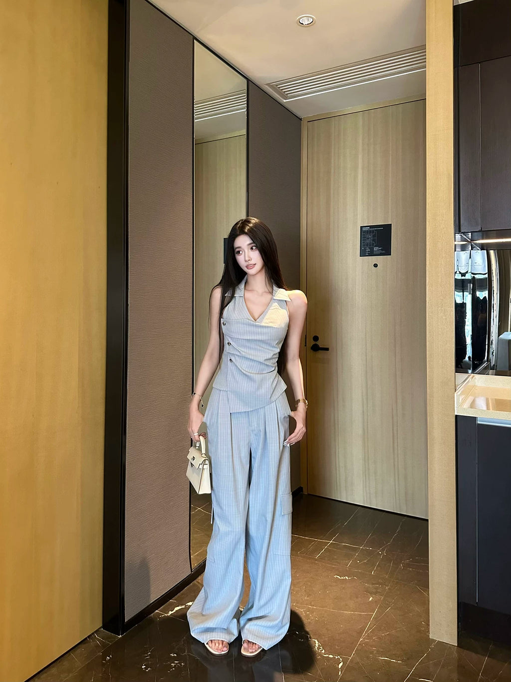 Barb Chill Sleeveless Tank Top Striped Wide Leg Pants Set