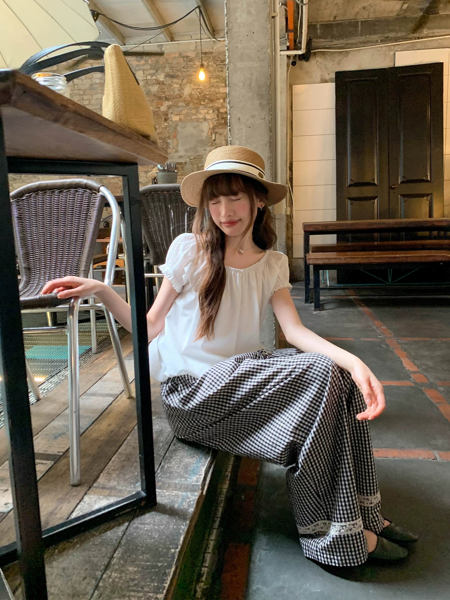 KANO Lace-stitched Plaid Slacks