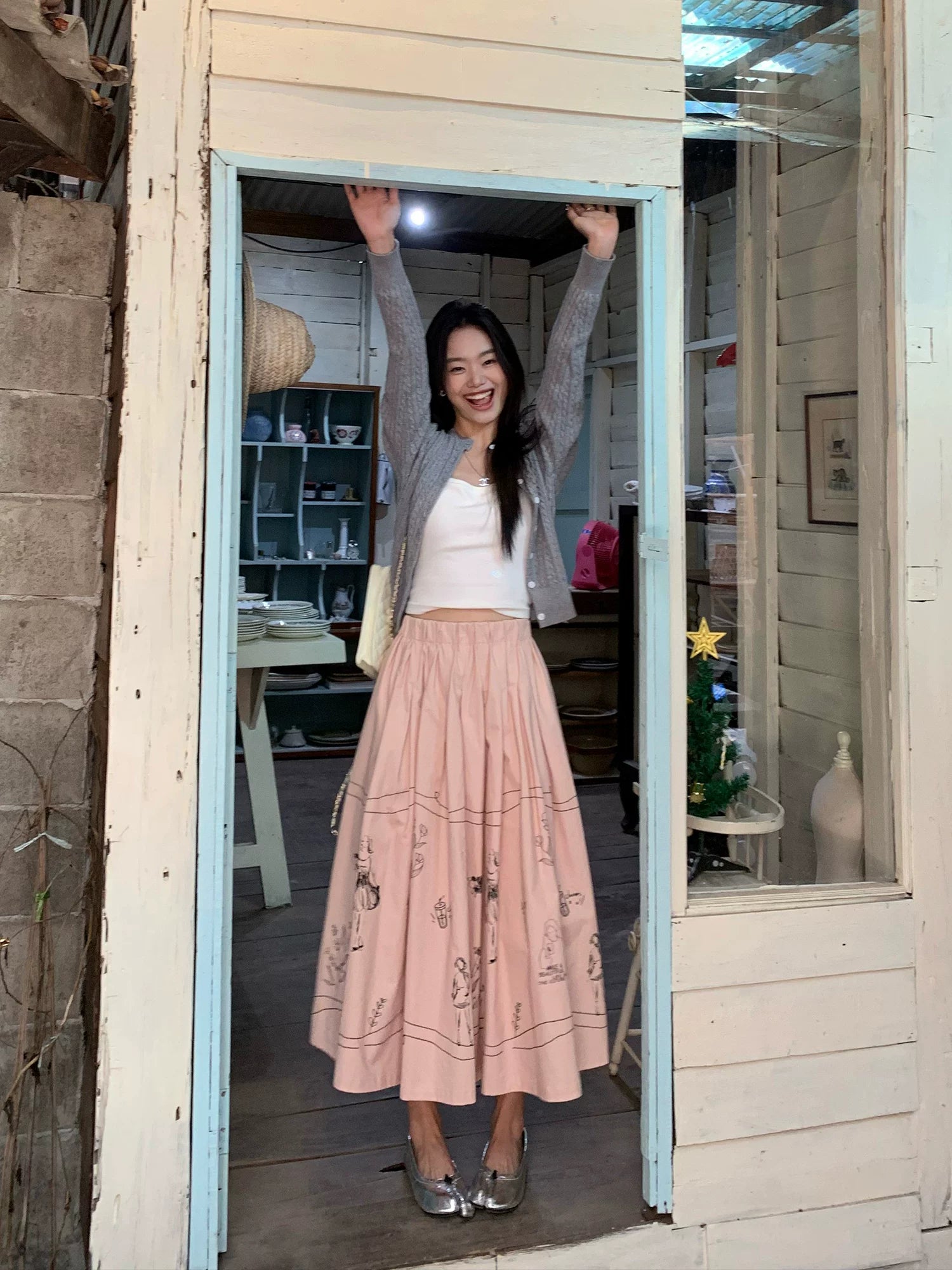 Pusumede Fun Graffiti Loose Skirt