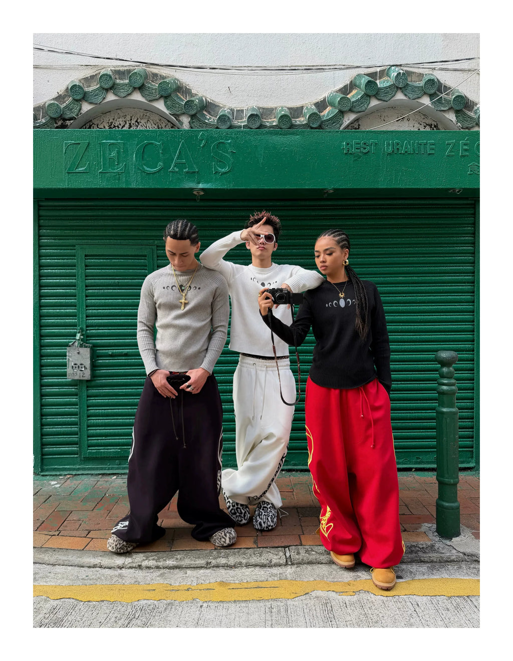 KARMANISTIC slim-fit knitted long-sleeved sweater