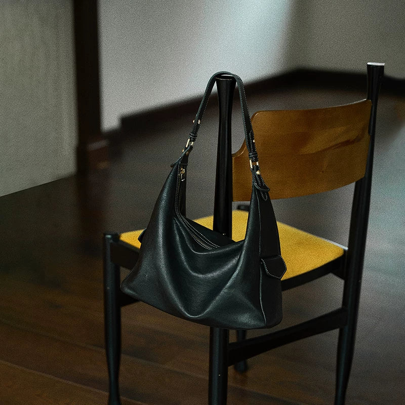 AVALEA Vintage Leather Shoulder Bag