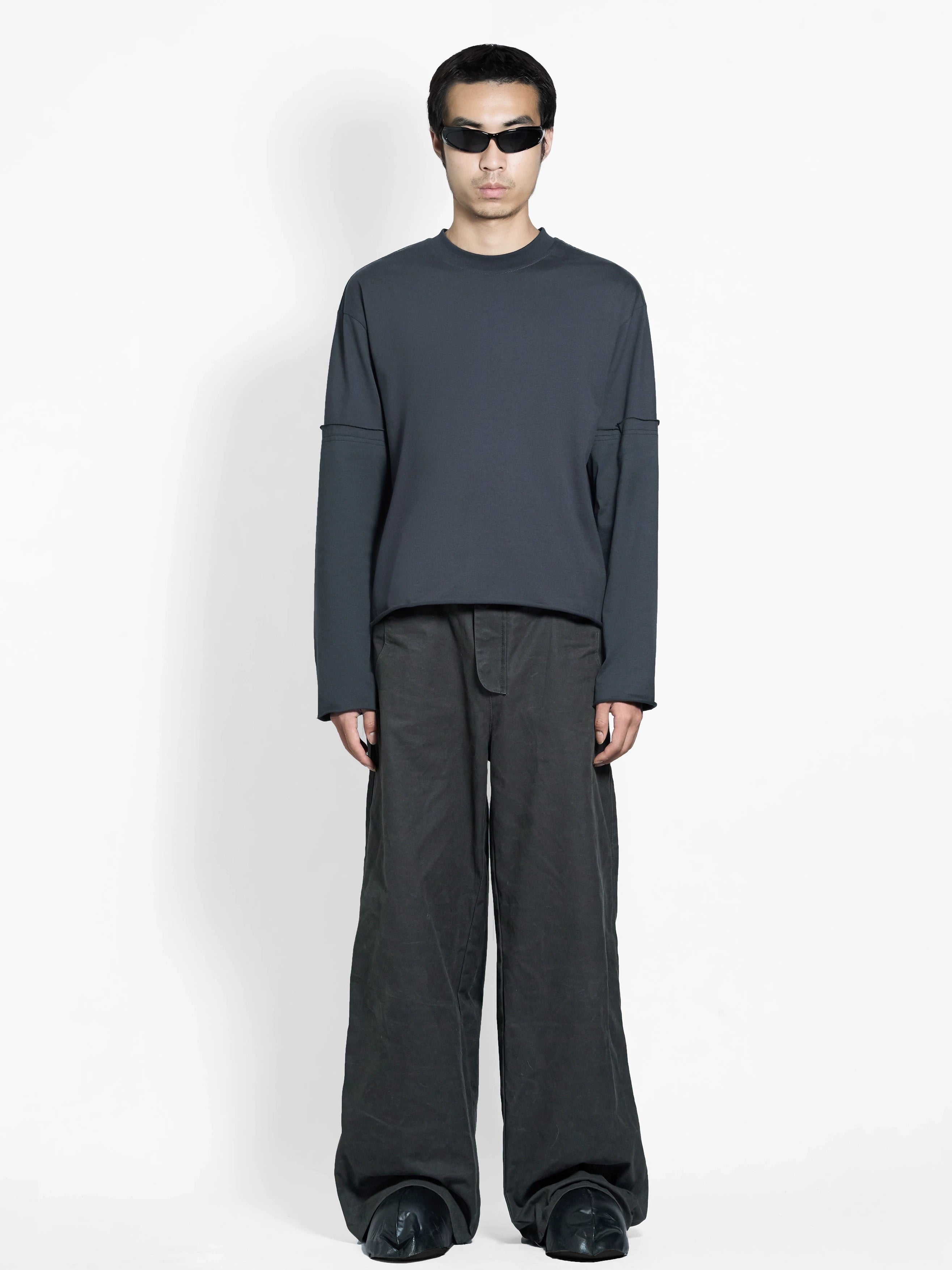 ETHEREAL PRODUCTION Short and Wide Loose Mouth Tailoring Crimping Bottom Splicing Long Sleeve