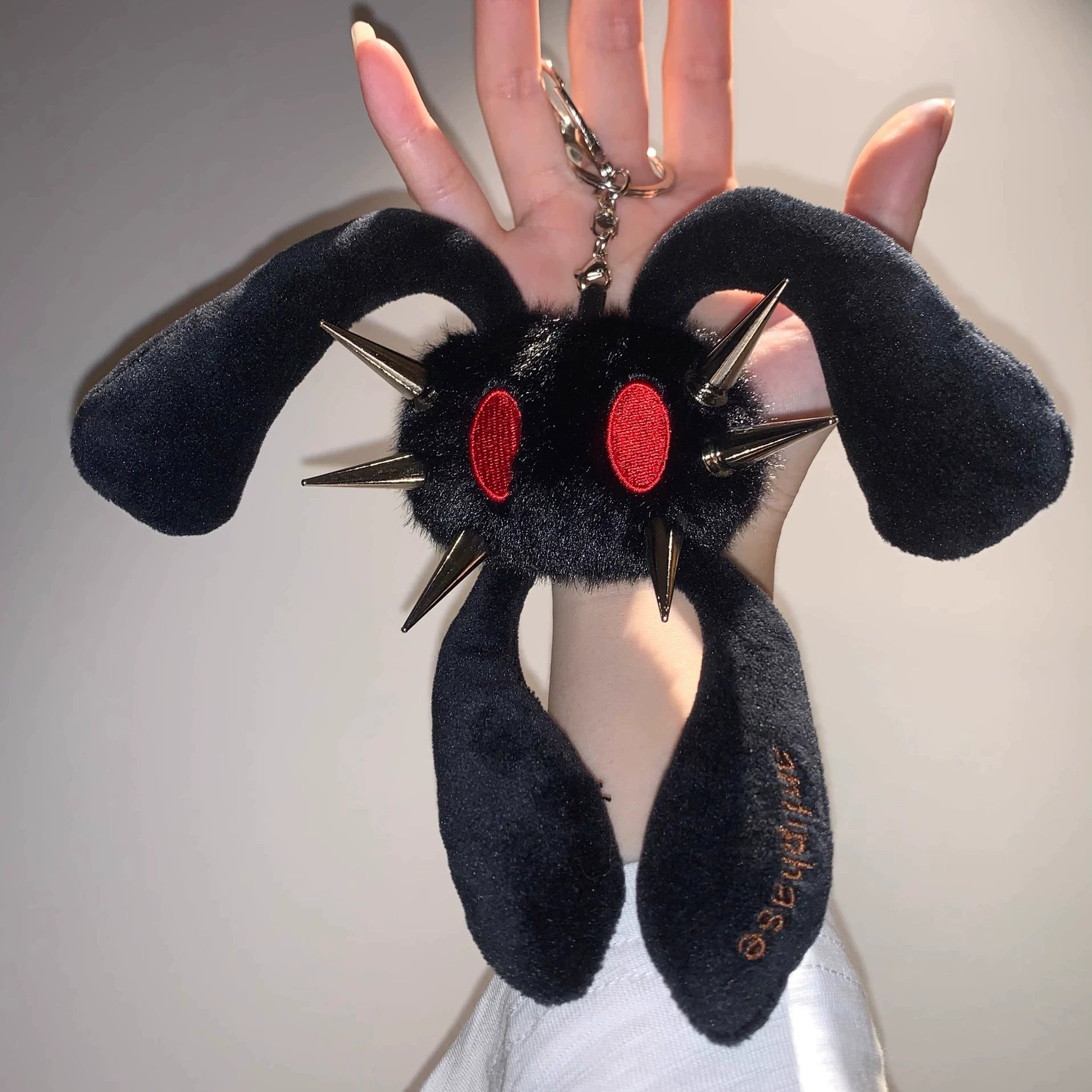 Antiphase Four-eared Rabbit Keychain Hanging Baby Pendant